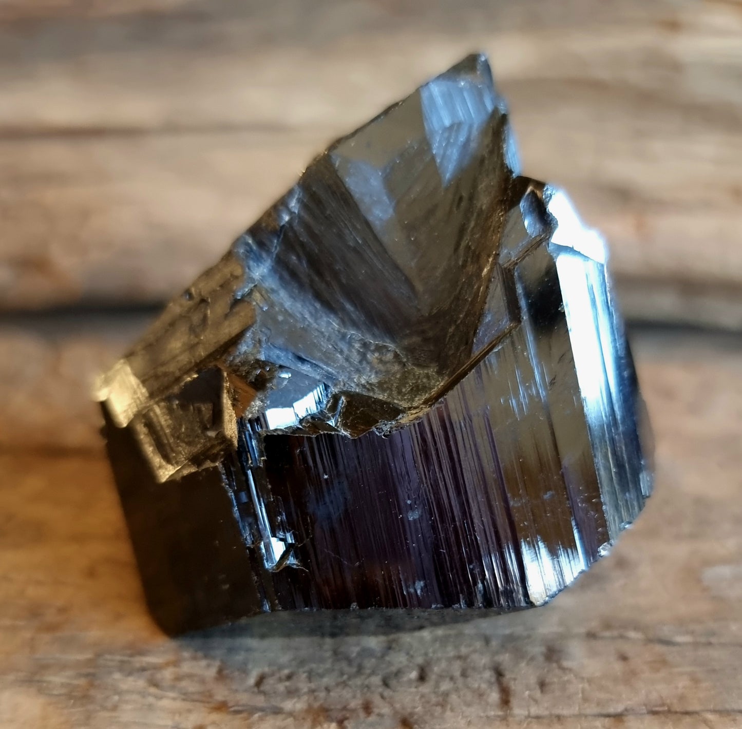 BLACK SCHORL TOURMALINE