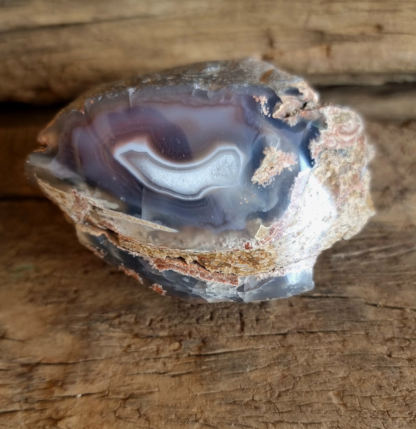 POLISHED RED SASHE RIVER AGATE NODULE F - GROUNDING