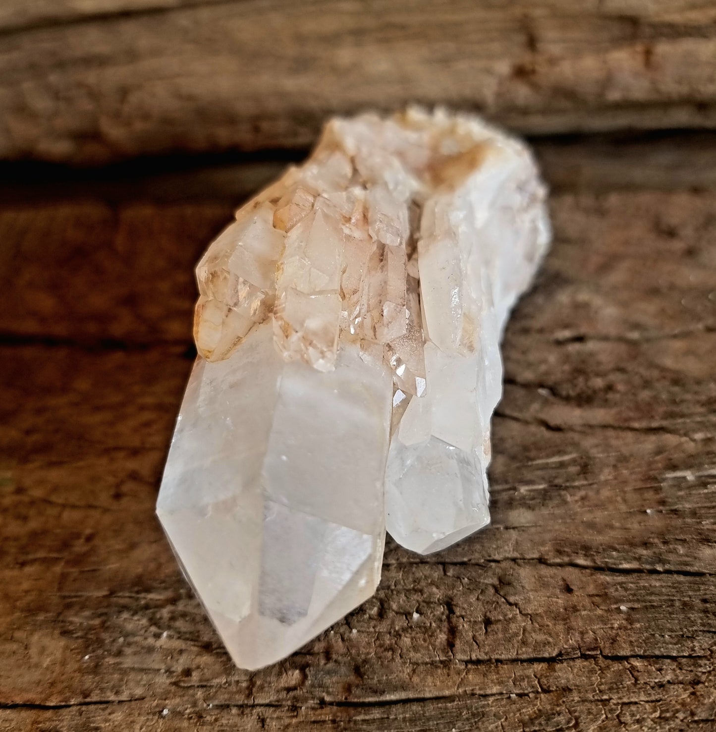QUARTZ CLUSTER D - MASTER HEALER