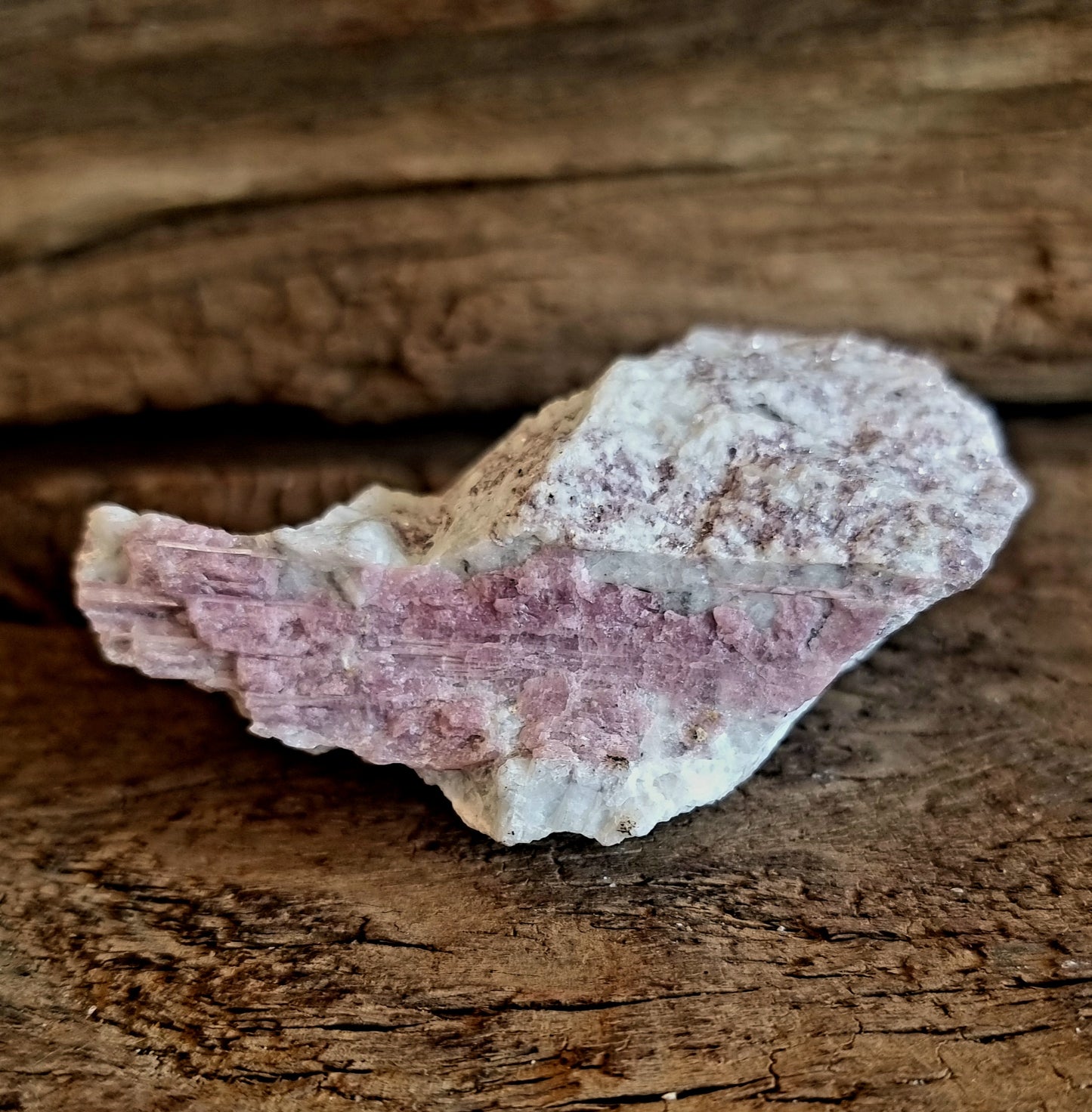 NATURAL PINK RUBELITE TOURMALINE IN SCHIST