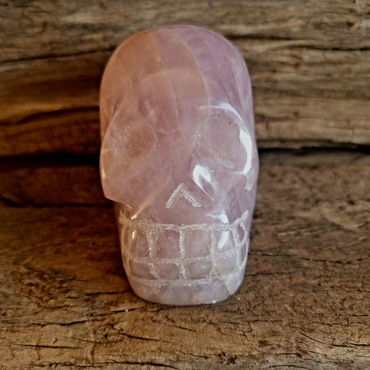 ROSE QUARTZ POLISHED SKULL 11.5x7x9.5cm - LOVE