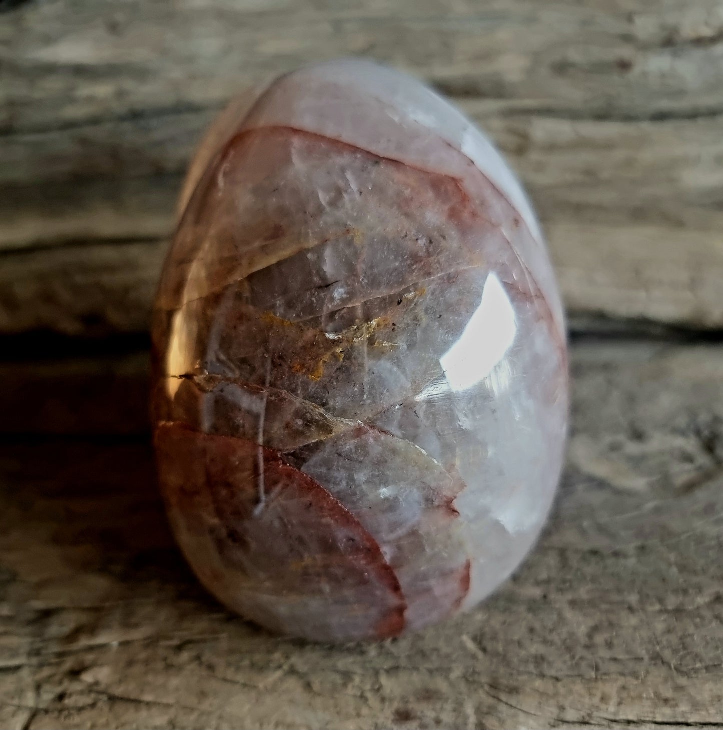 POLISHED RED HEMATOID QUARTZ SCULL B - GROUNDING