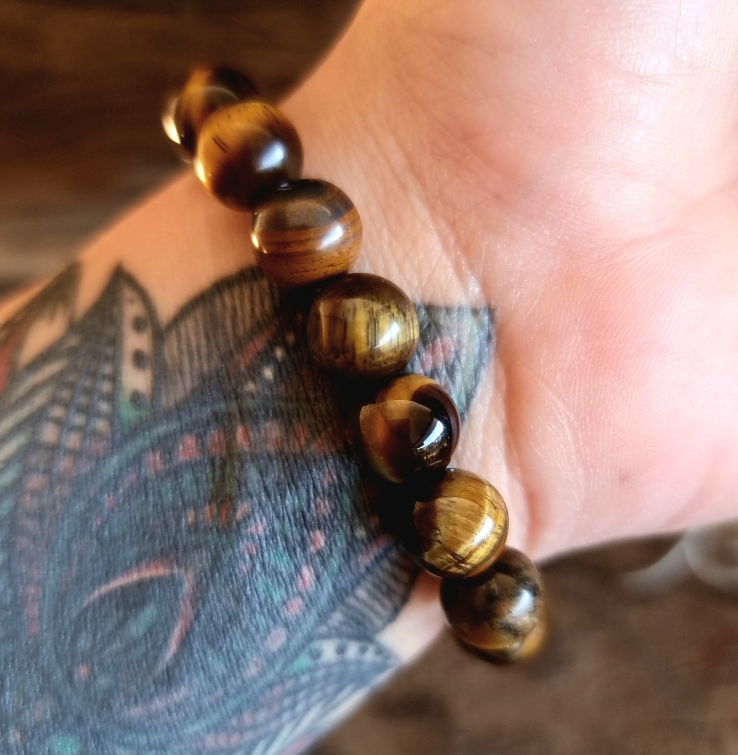 TIGER EYE ENERGY BRACELET 10 mm - PROTECTION & COURAGE