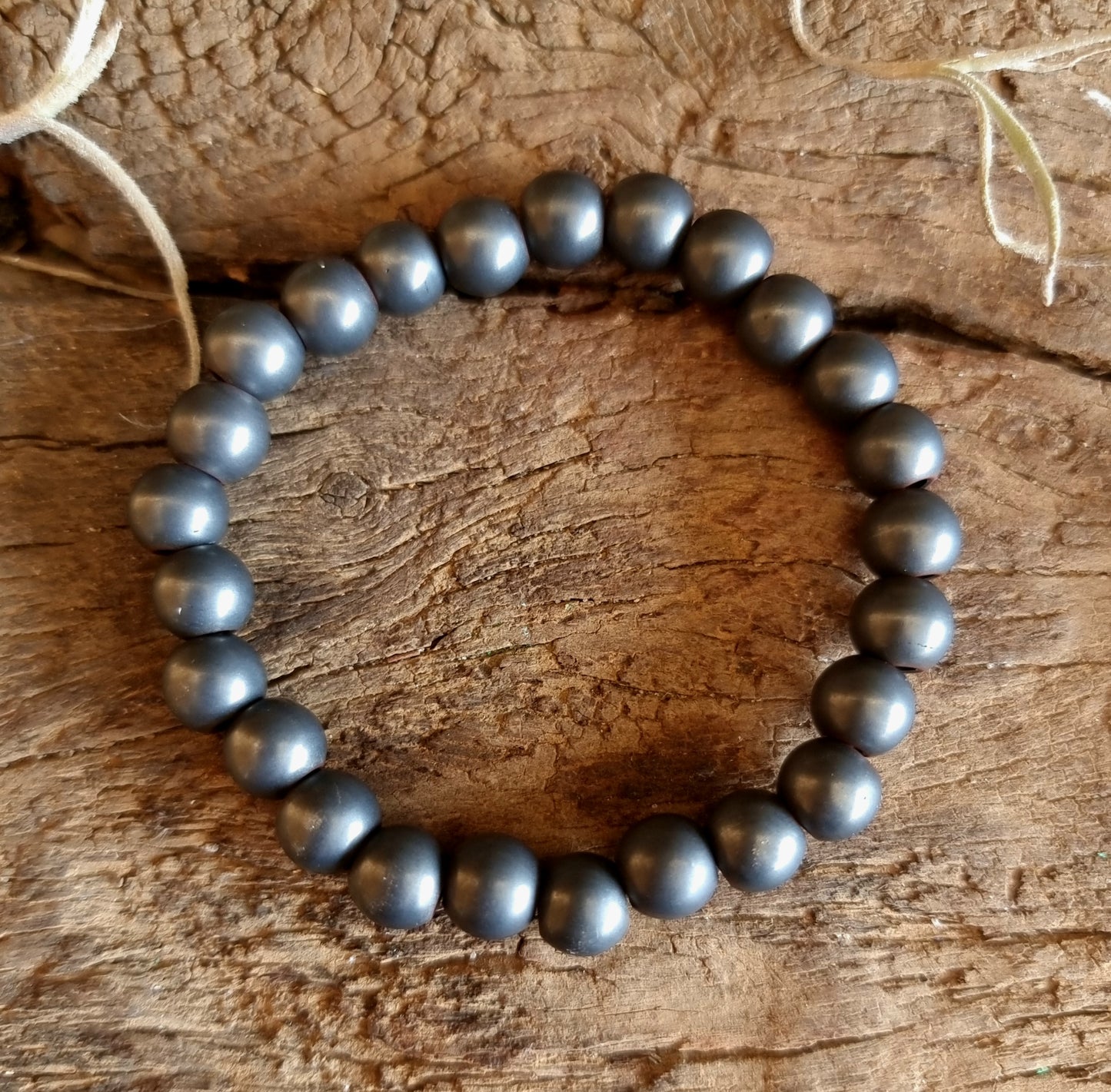 HEMATITE MATT ENERGY BRACELET 8 mm - GROUNDING AND PROTECTION