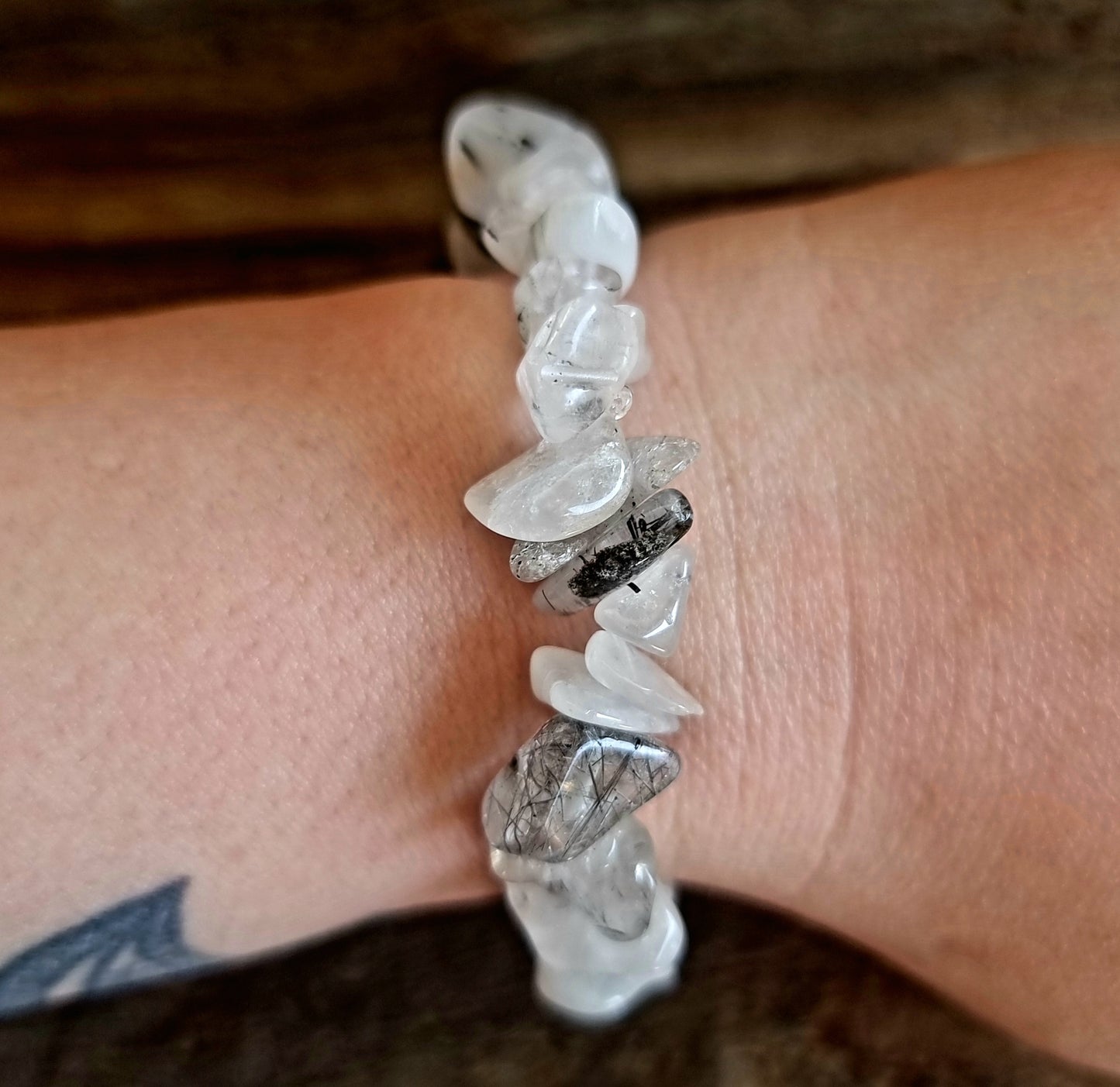 RUTILATED QUARTZ CHIPPED BRACELET - INTUITION