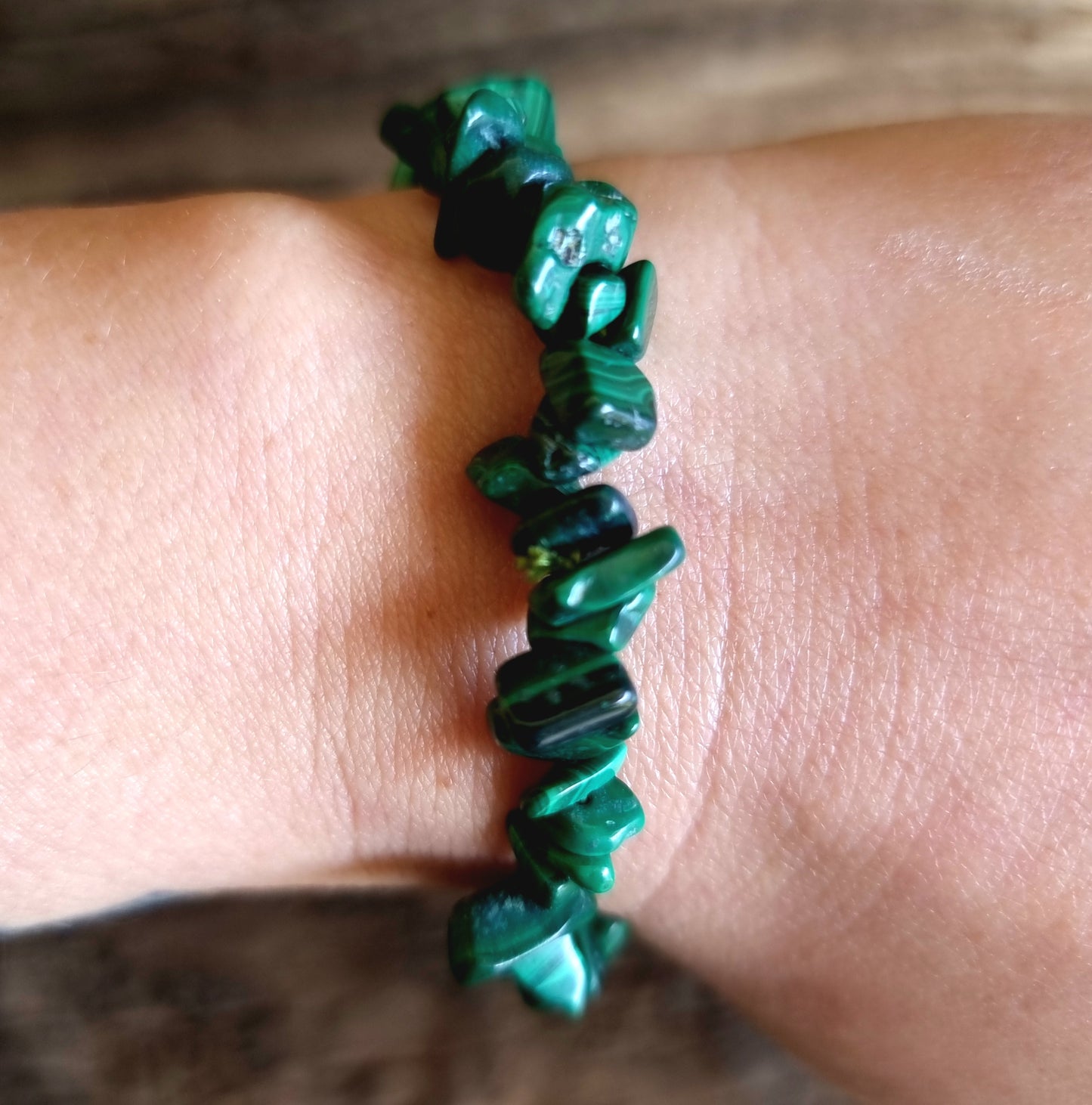 MALACHITE CHIPPED BRACELET - EMBRACE CHANGE