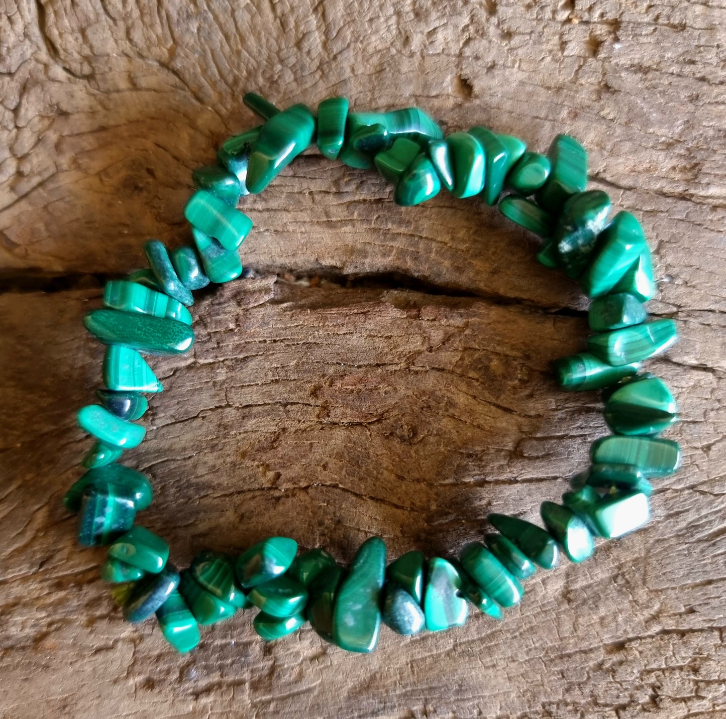 MALACHITE CHIPPED BRACELET - EMBRACE CHANGE