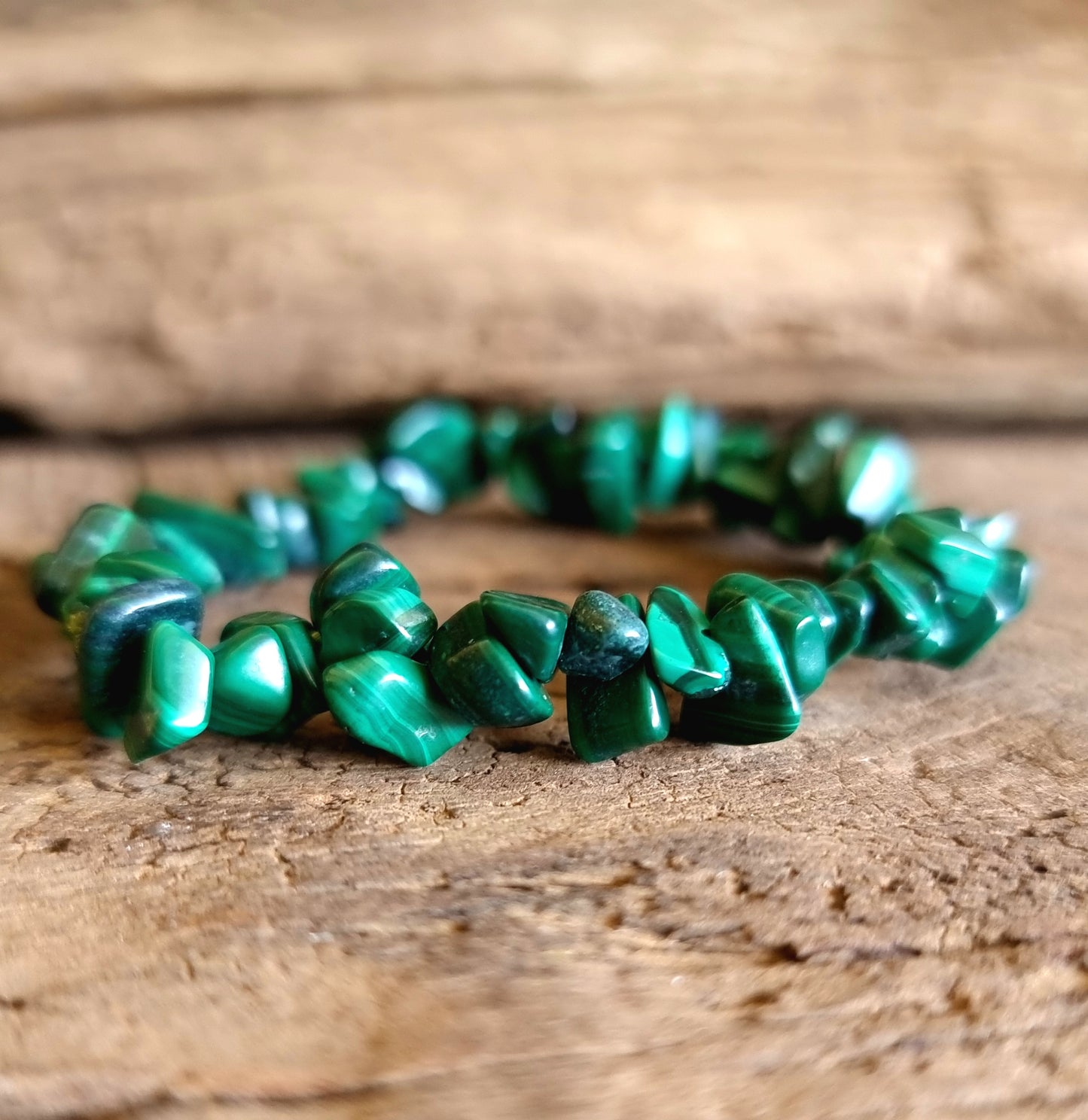 MALACHITE CHIPPED BRACELET - EMBRACE CHANGE