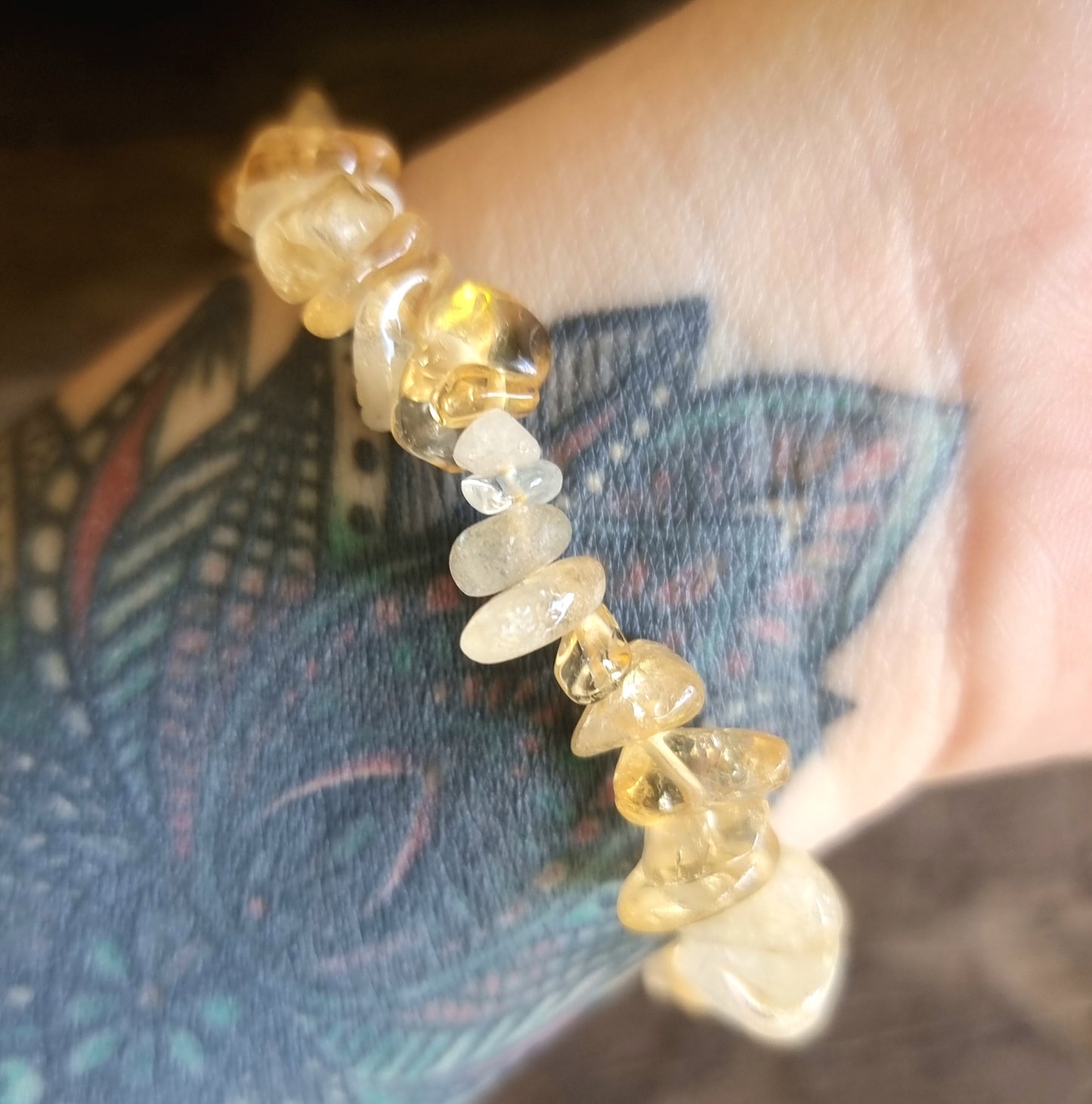 CITRINE CHIPPED BRACELET - WEALTH
