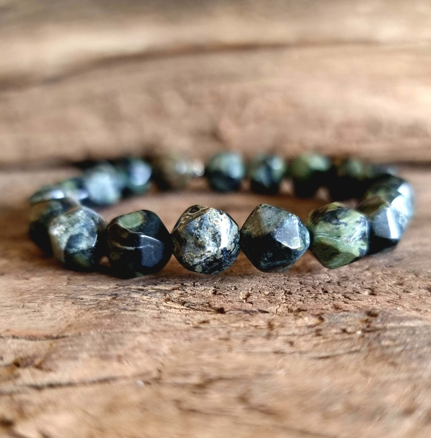 KAMBABA JASPER FACETED ENERGY BRACELET 8 mm - PEACE & TRANQUILITY
