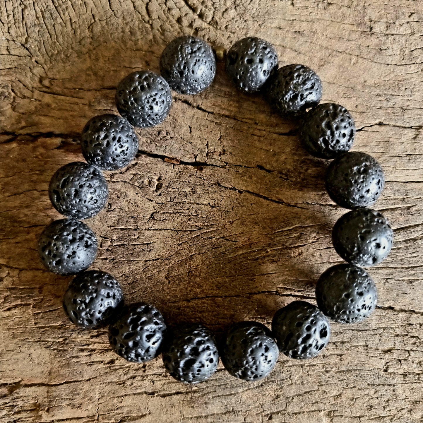 LAVA STONE ESSENTIAL OIL DIFFUSER BRACELET 14mm - GROUNDING
