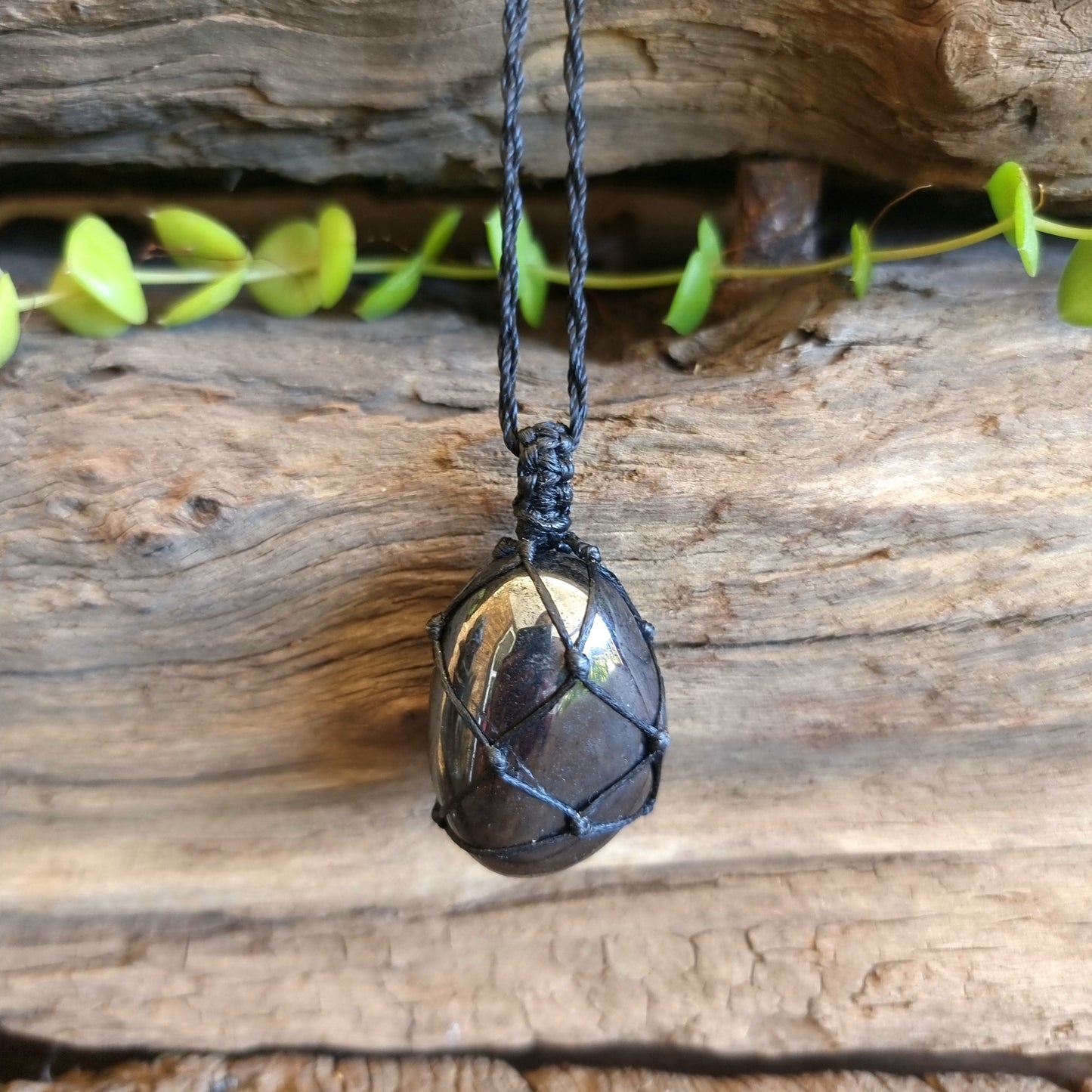 HEMATITE TUMBLED MACRAME NECKLACE - PROTECTION