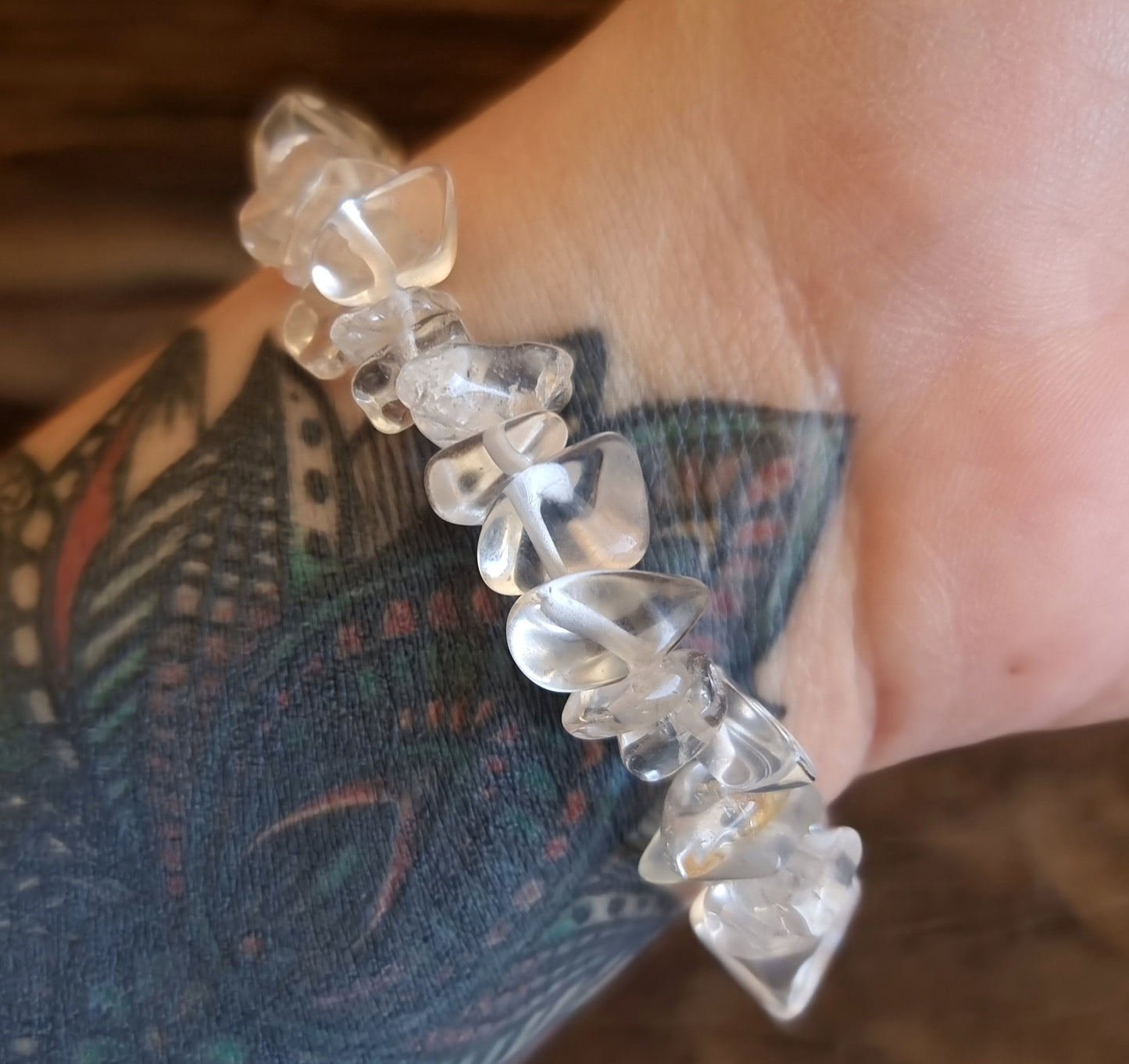 CLEAR QUARTZ CHIPPED BRACELET - ENERGY AMPLIFIER