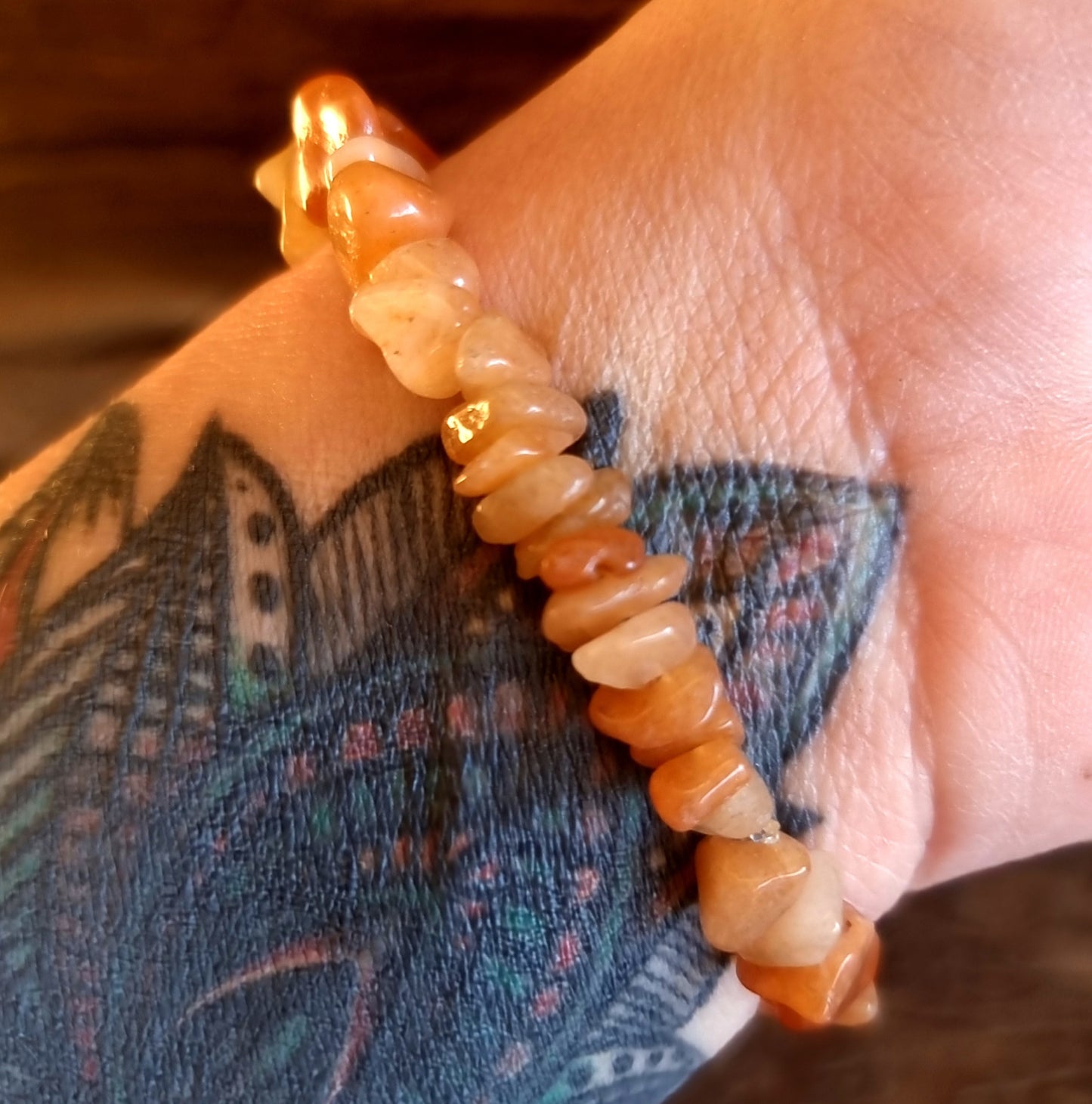 PEACH AVENTURINE CHIPPED BRACELET - CREATIVITY & PASSION
