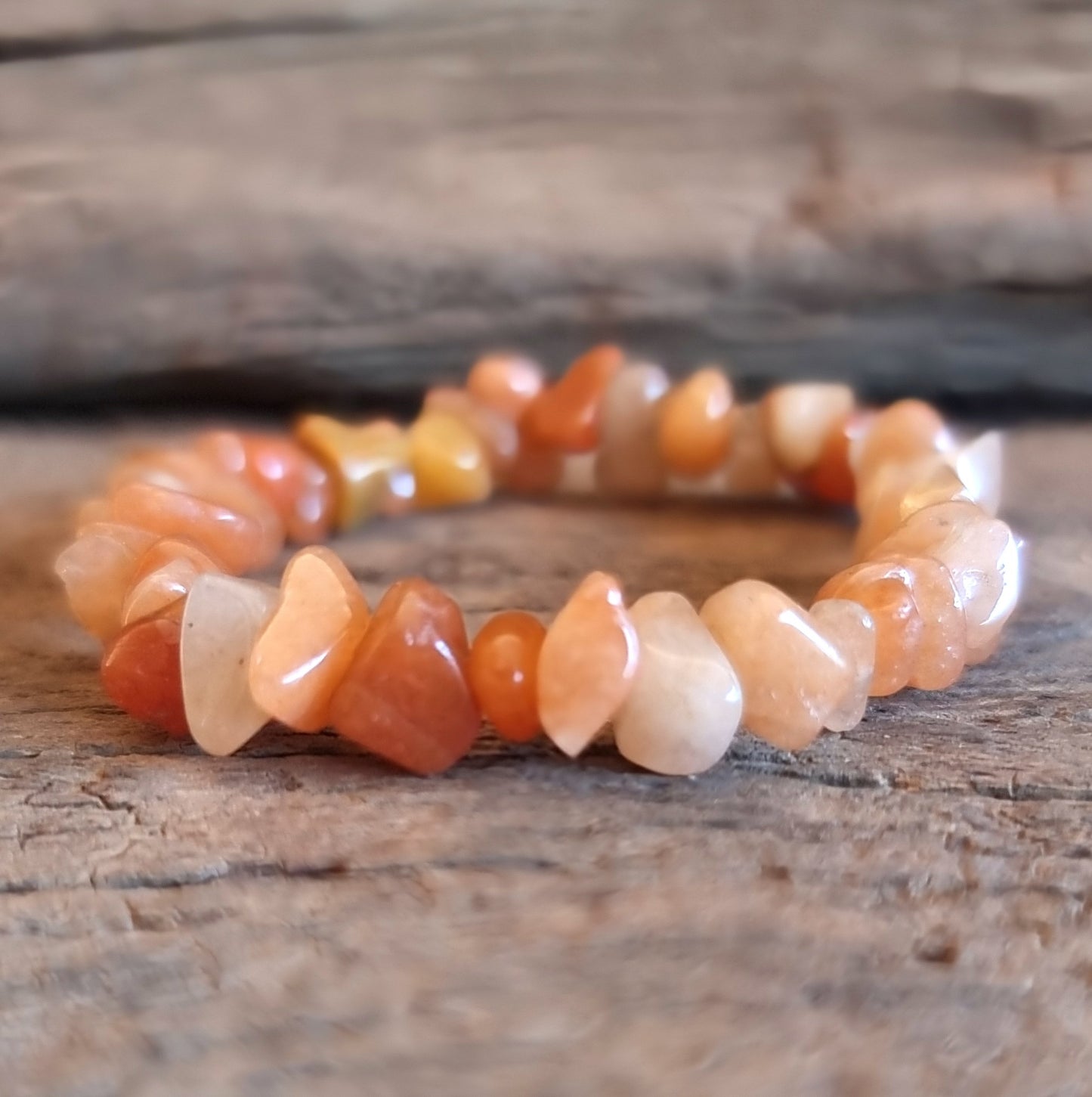 PEACH AVENTURINE CHIPPED BRACELET - CREATIVITY & PASSION