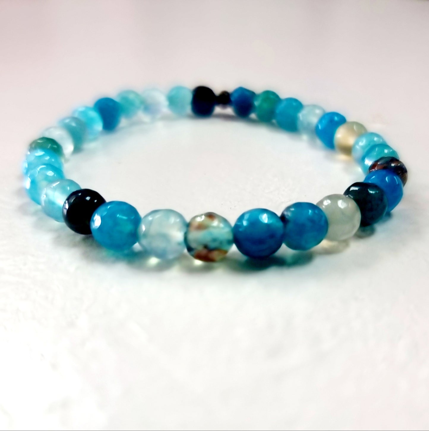 BLUE AGATE FACETED ENERGY BRACELET 6 mm - SELF CONFIDENCE