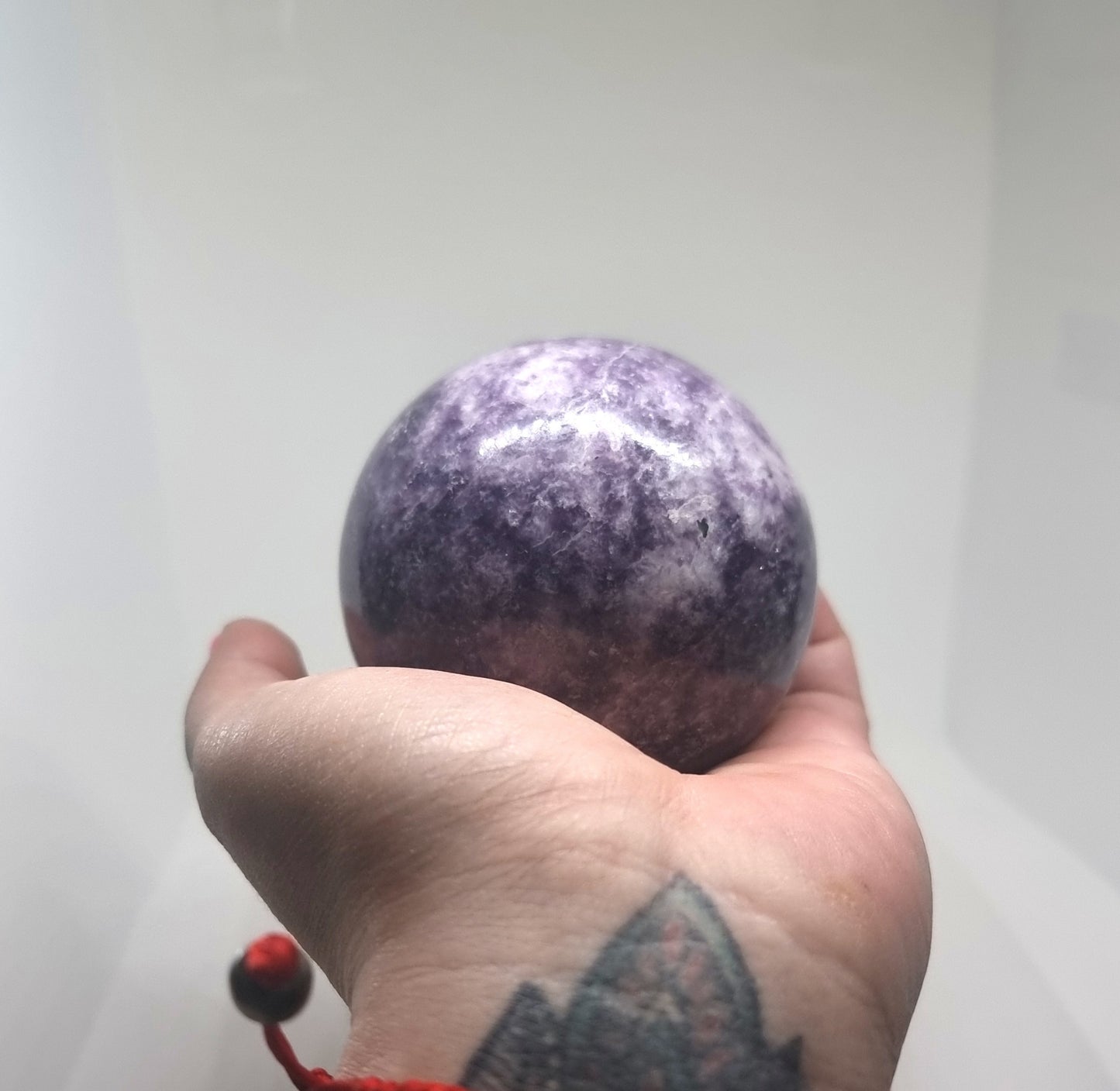 LEPIDOLITE POLISHED SPHERE 6 cm - AKASHIC RECORDS
