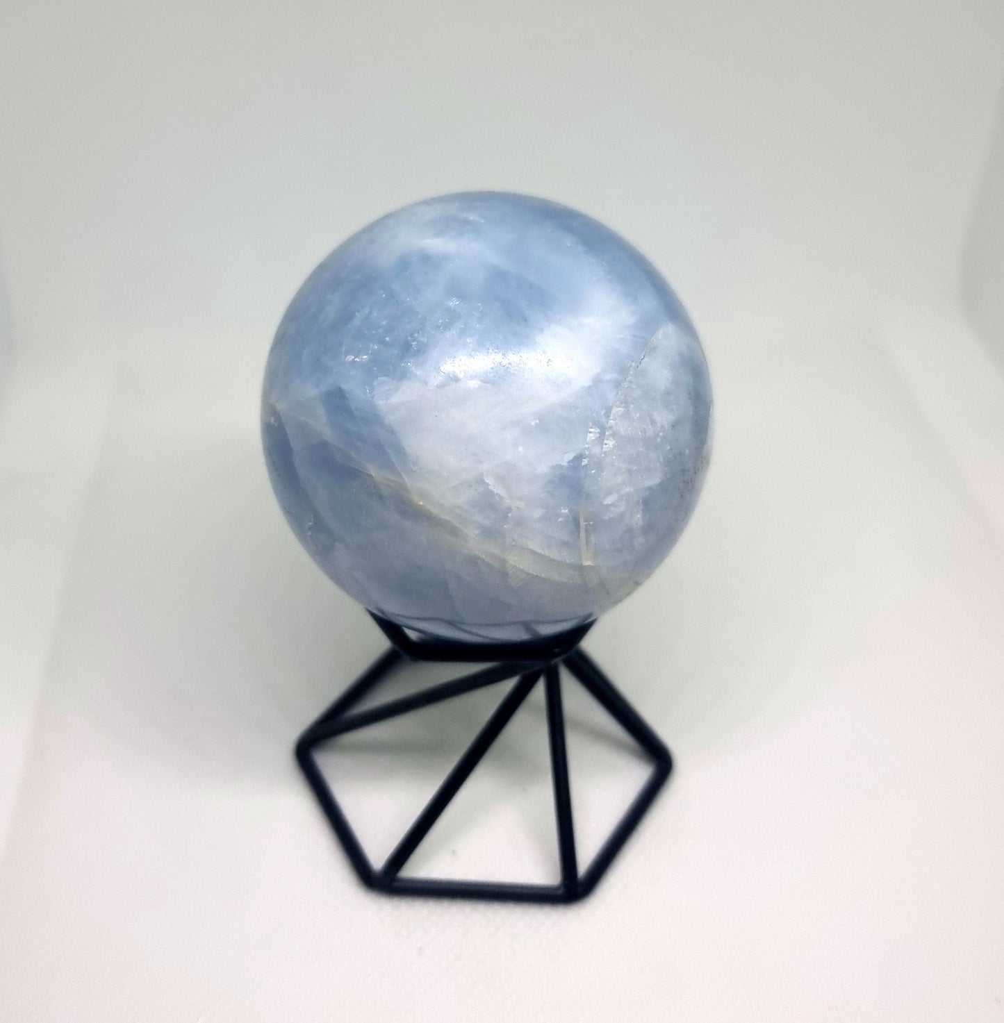 BLUE CALCITE POLISHED SPHERE (A) 6 cm - COMMUNICATION