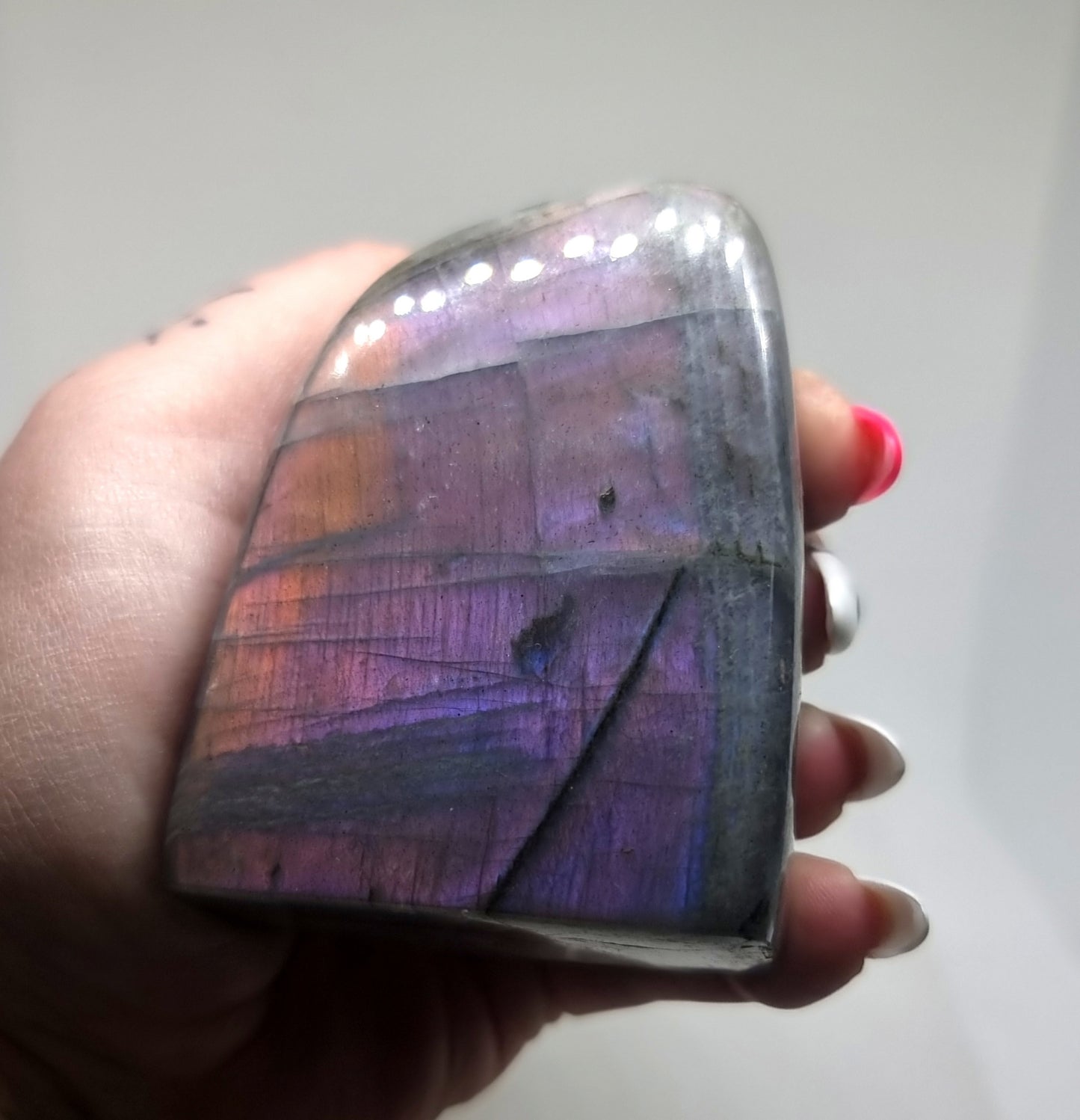 RARE POLISHED PURPLE SUNSET LABRADORITE FREEFORM 296 g - CLAIRVOYANCE
