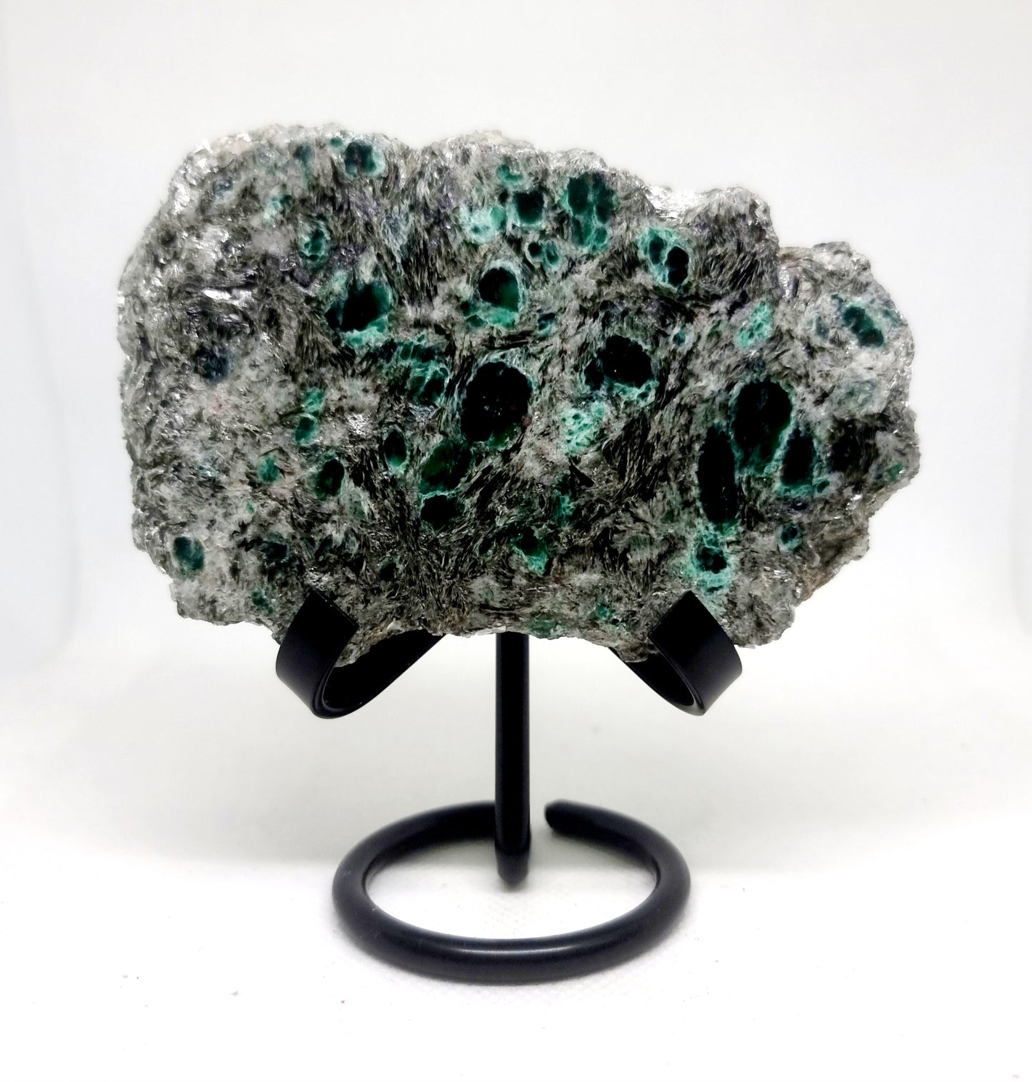 POLISHED EMERALD IN MATRIX SPECIMEN SLICE 267 g - SUCCESSFUL LOVE (Copy)