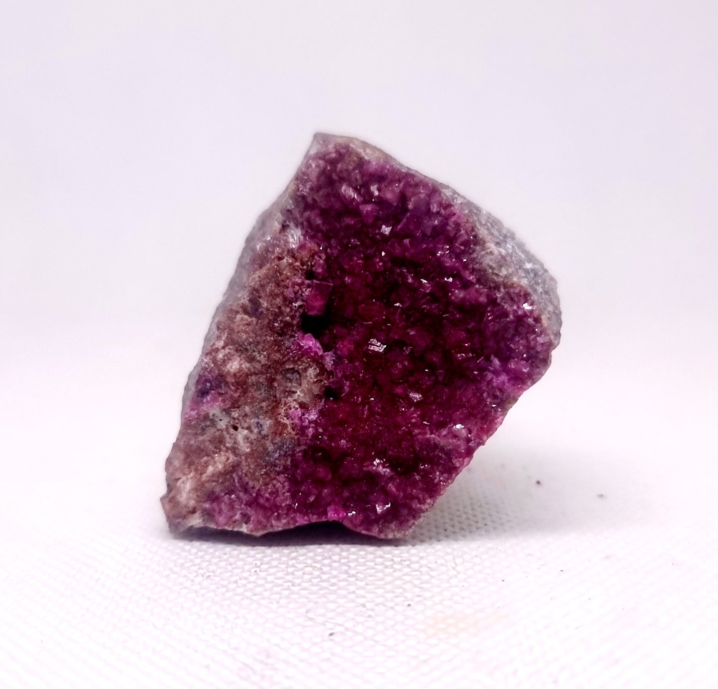 BRIGHT PINK SALROSE COBALTOAN DOLOMITE 111 g - SELF LOVE