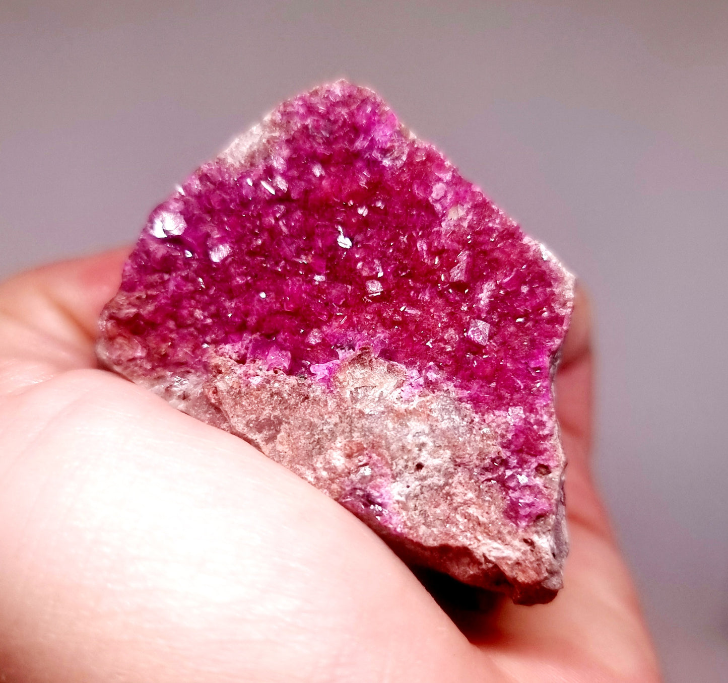 BRIGHT PINK SALROSE COBALTOAN DOLOMITE 111 g - SELF LOVE