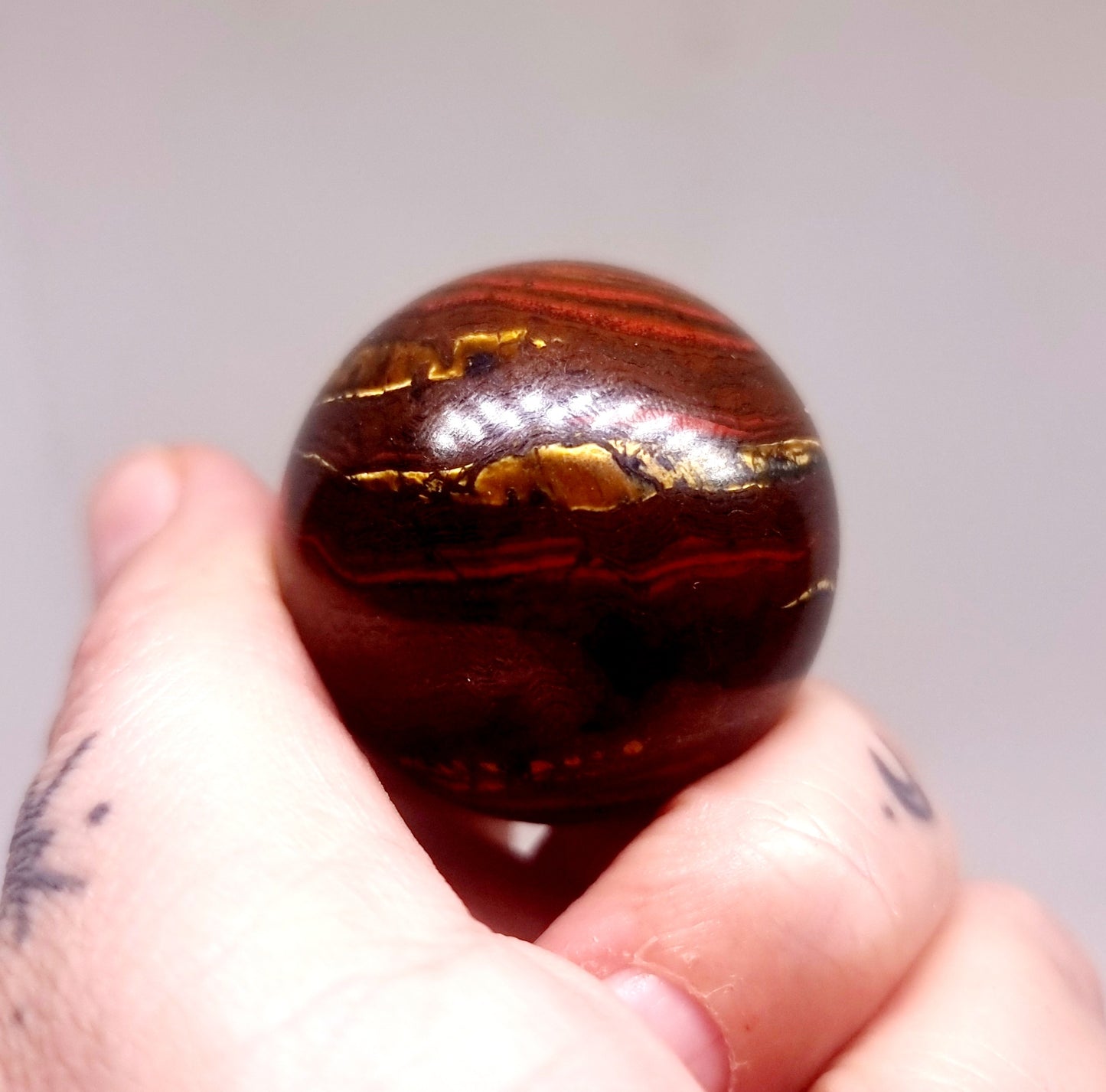 TIGER EYE SPHERE 3 cm - PROTECTION