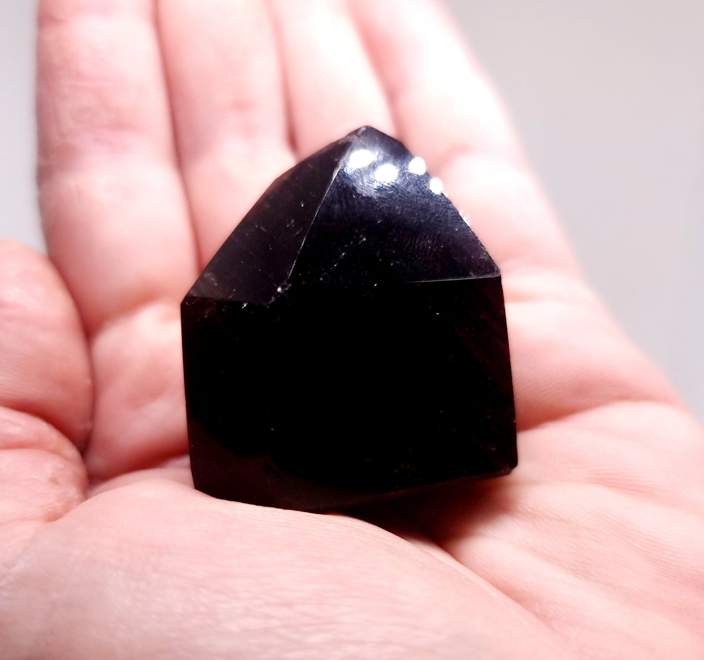 SMOKY PHANTOM QUARTZ POINT 52 g - GROUNDING & PROTECTION