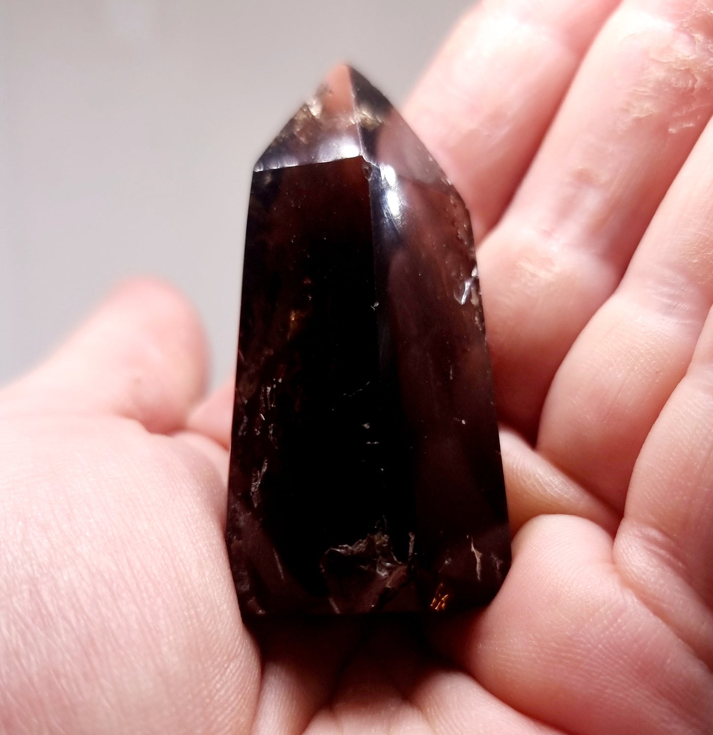 SMOKY PHANTOM QUARTZ POINT 50 g - GROUNDING & PROTECTION