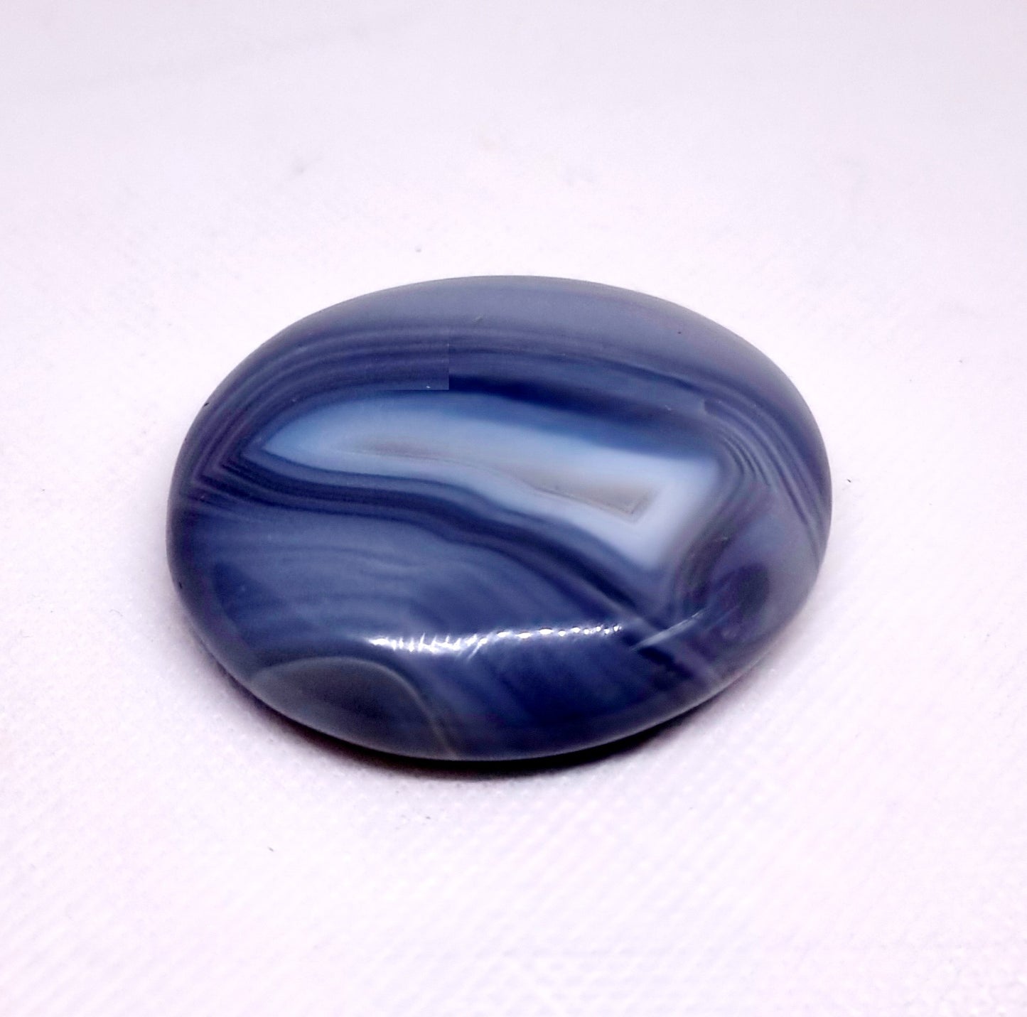 BANDED AGATE POLISHED PALM STONE 65 g - AURA PROTECTION