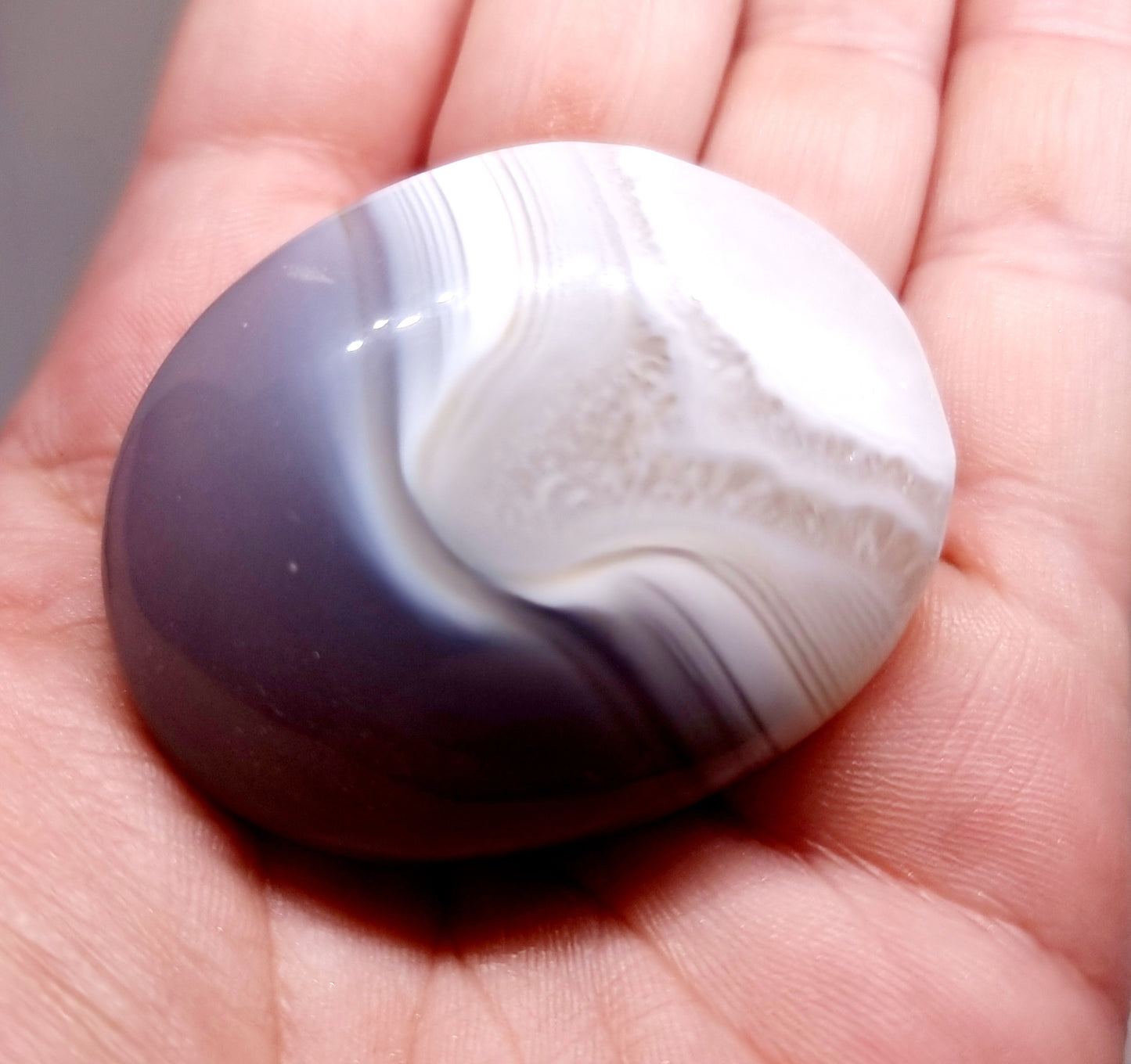 BANDED AGATE POLISHED PALM STONES - AURA PROTECTION