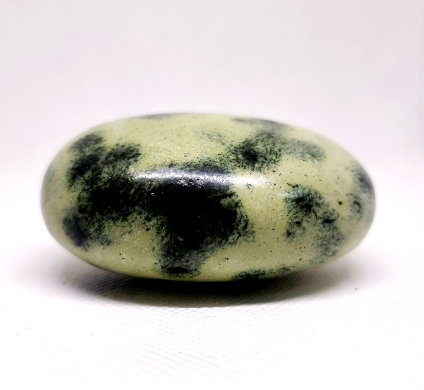 LEOPARD STONE / SERPENTINE POLISHED GALLET 170 g - INTUITION