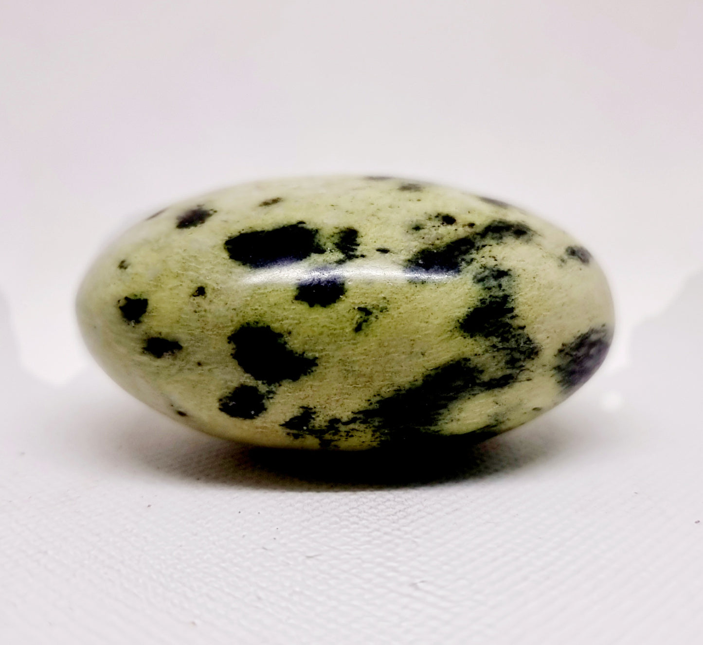 LEOPARD STONE / SERPENTINE POLISHED GALLET 164 g - INTUITION