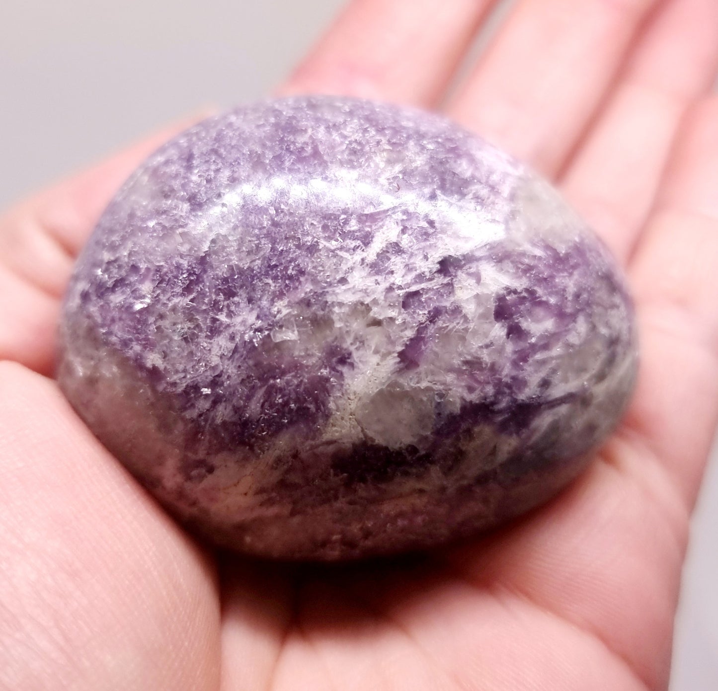 LEPIDOLITE POLISHED GALLET 131 g - AKASHIC RECORDS