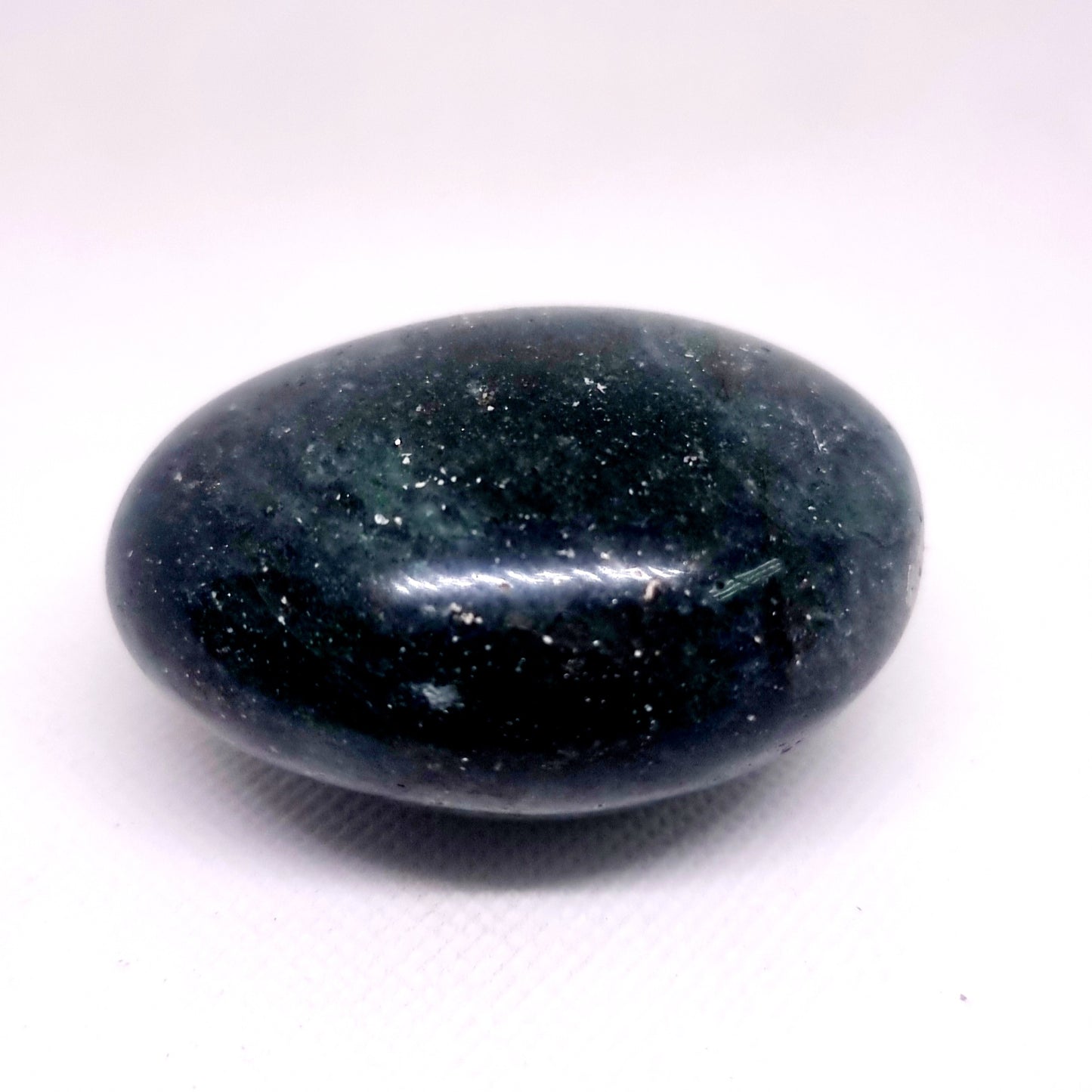 GREEN FUCHSITE QUARTZ POLISHED GALLET 160 g - ABUNDANCE