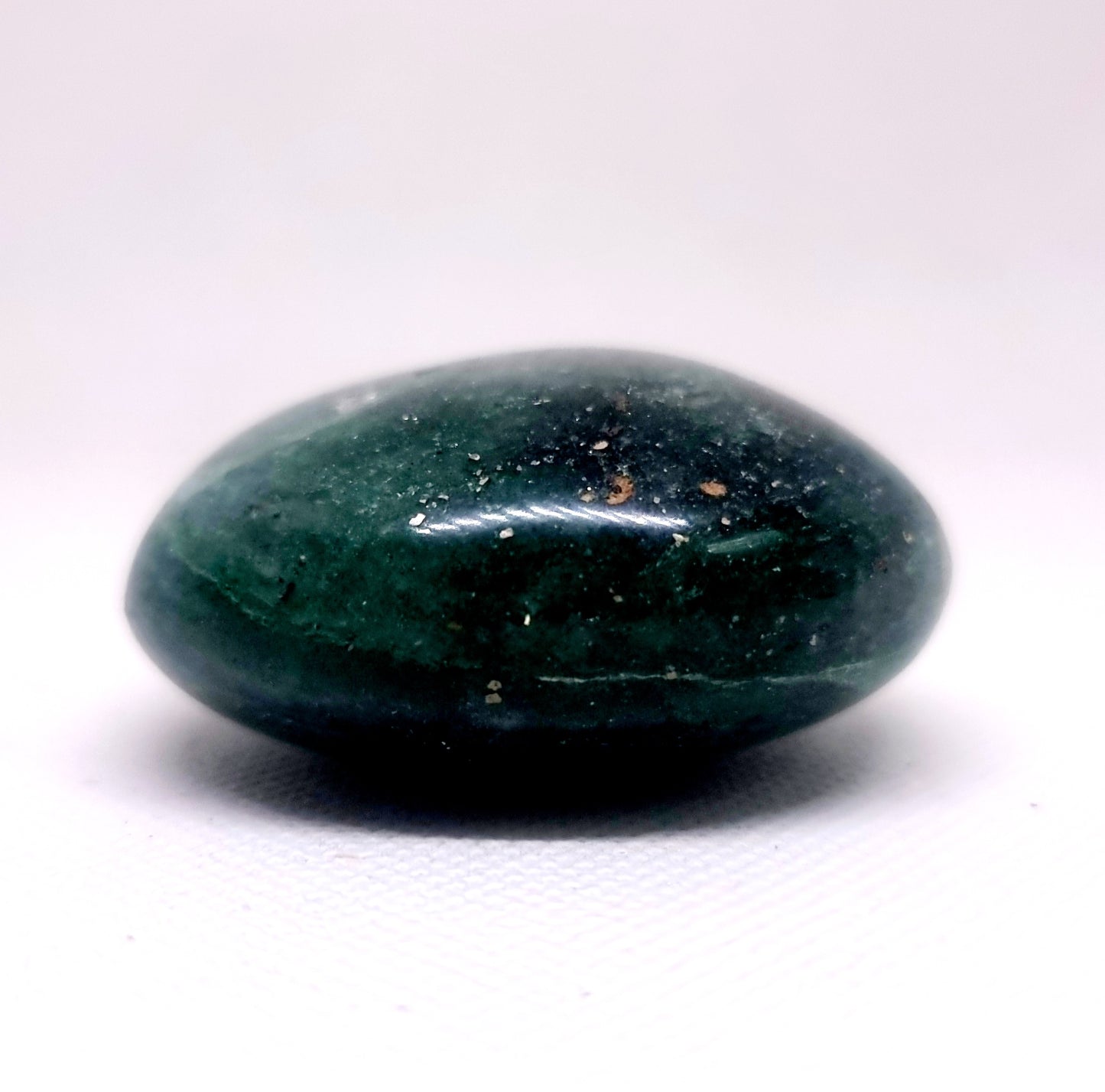 GREEN FUCHSITE QUARTZ POLISHED GALLET 106 g - ABUNDANCE