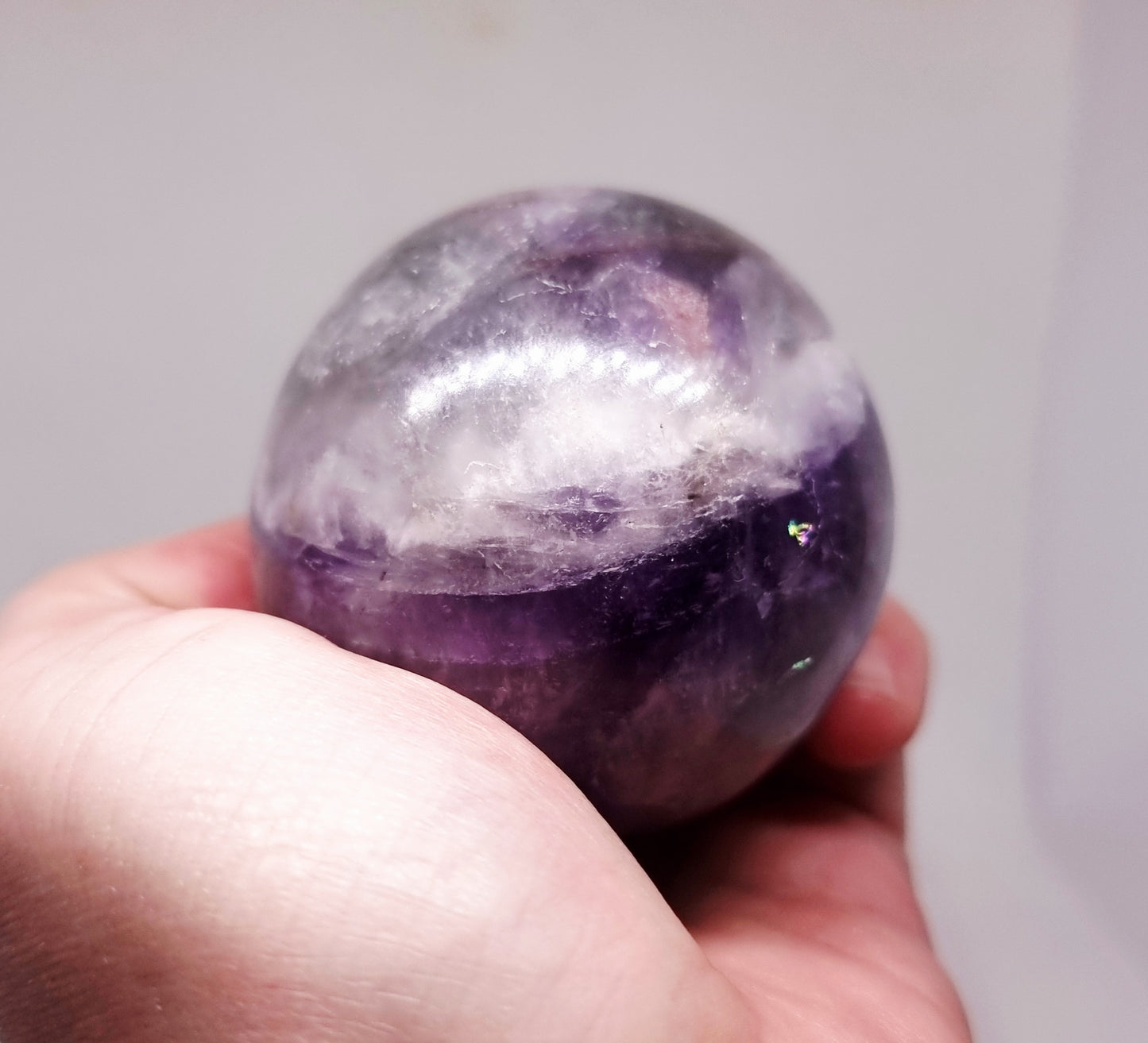 CHEVRON AMETHYST POLISHED SPHERE 5 cm - INTUITION