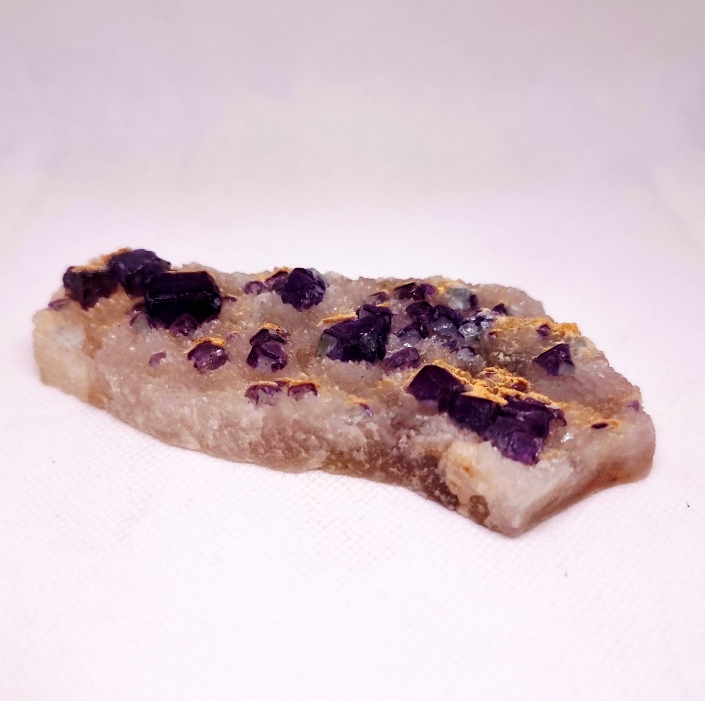 PURPLE CUBIC FLUORITE SPECIMEN 211 g - CLARITY & ENERGY