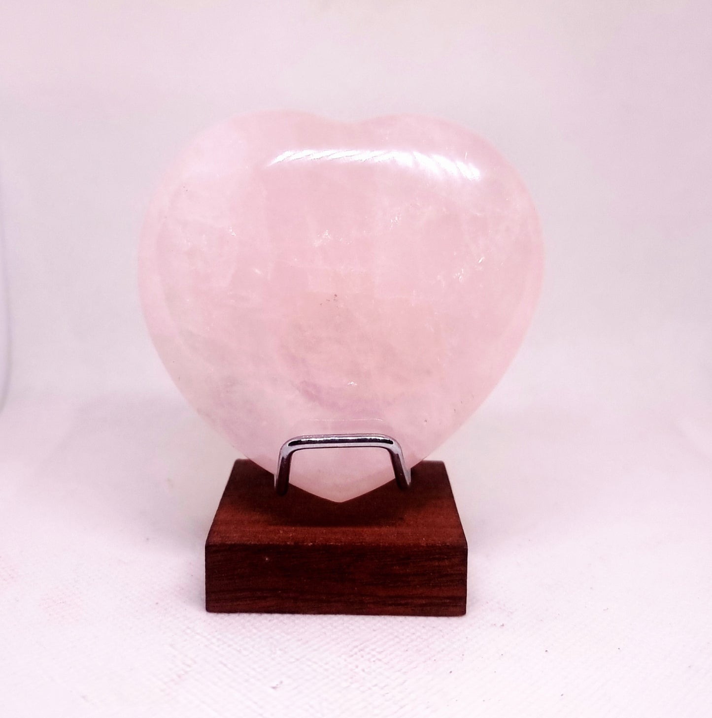 ROSE QUARTZ POLISHED HEART 8 x 8 cm - UNCONDITIONAL LOVE