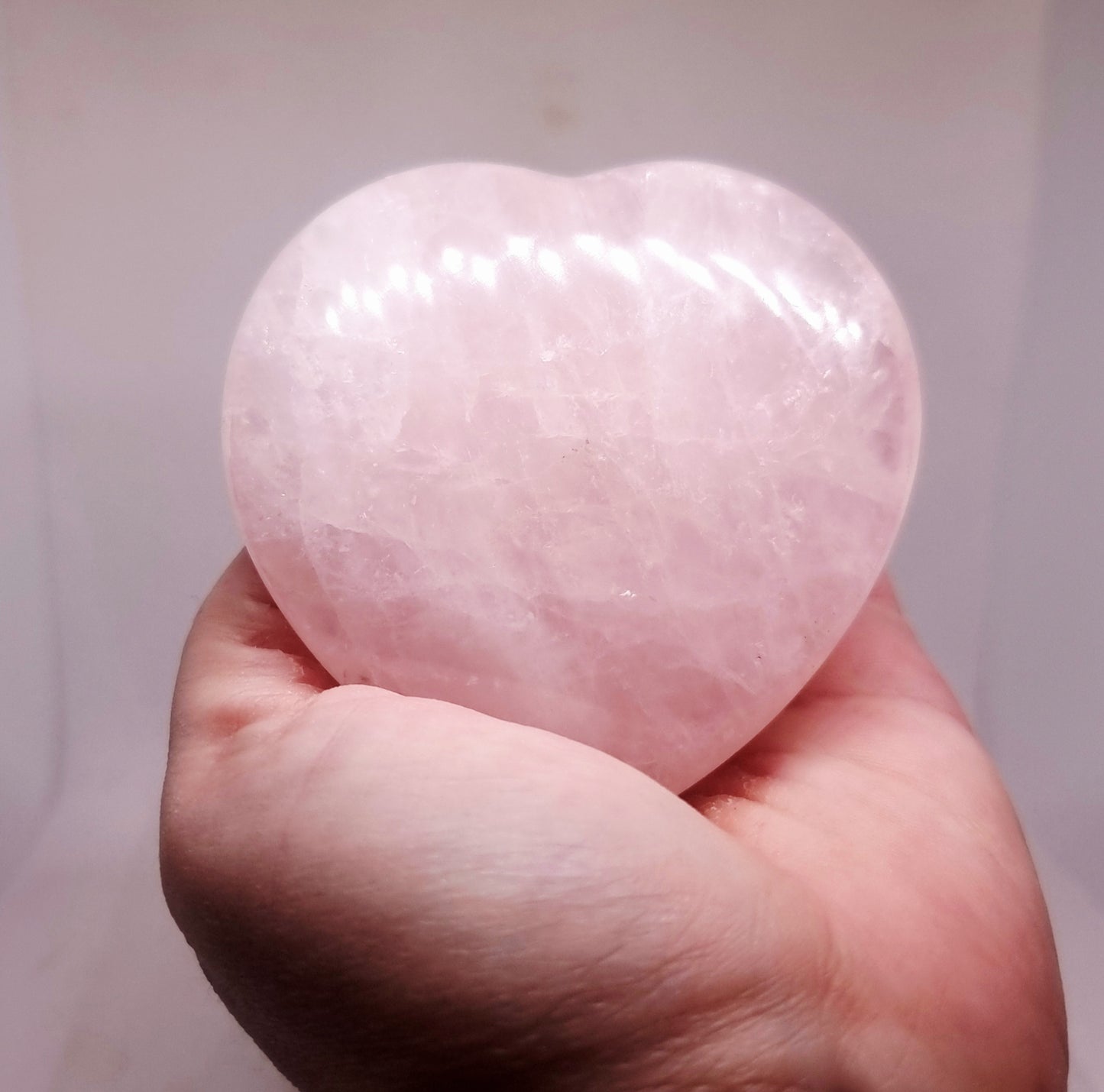 ROSE QUARTZ POLISHED HEART 8 x 8 cm - UNCONDITIONAL LOVE
