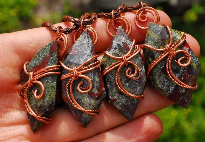 DRAGON BLOODSTONE JASPER IN COPPER WIRE WRAPPED NECKLACE