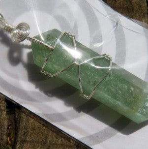 DOUBLE TERMINATED GREEN AVENTURINE PENDANT - GOOD LUCK