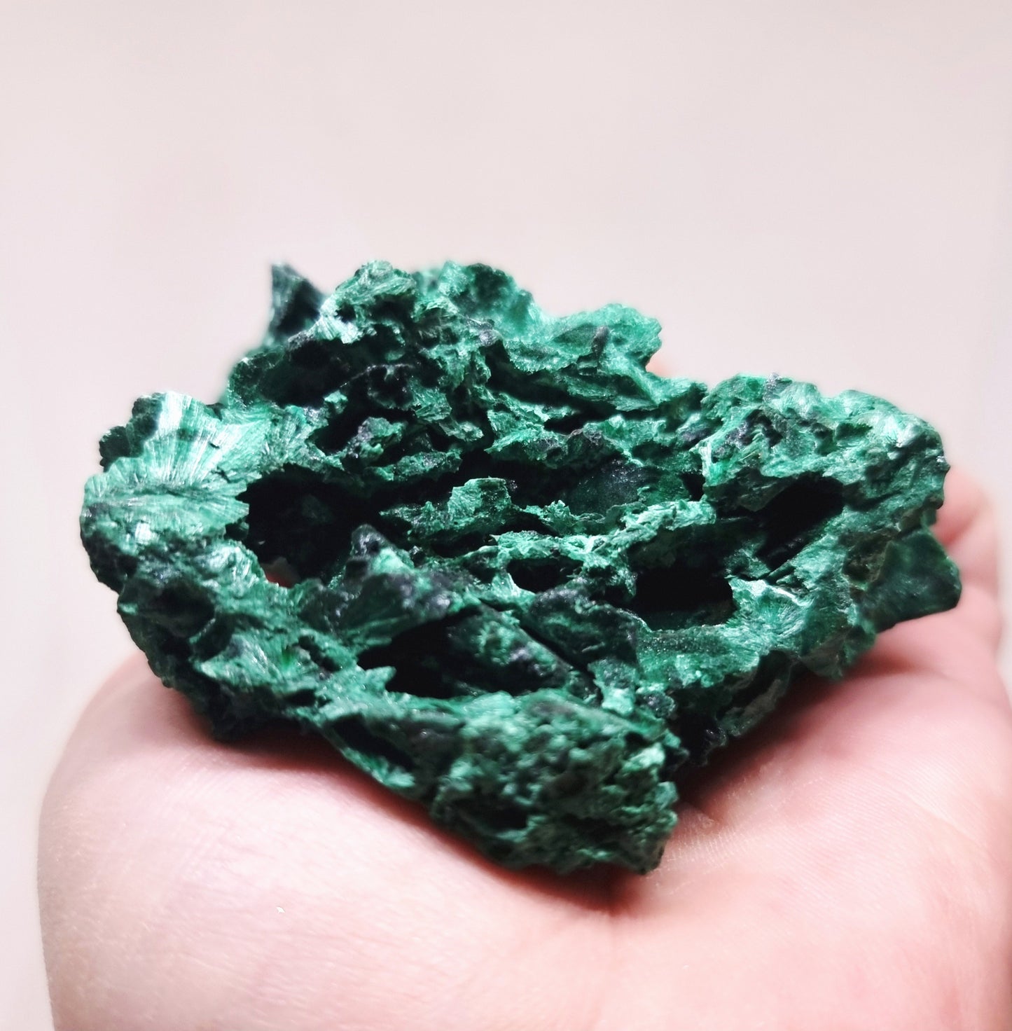 SILKY MALACHITE SPECIMEN ( 150 g ) - WEALTH