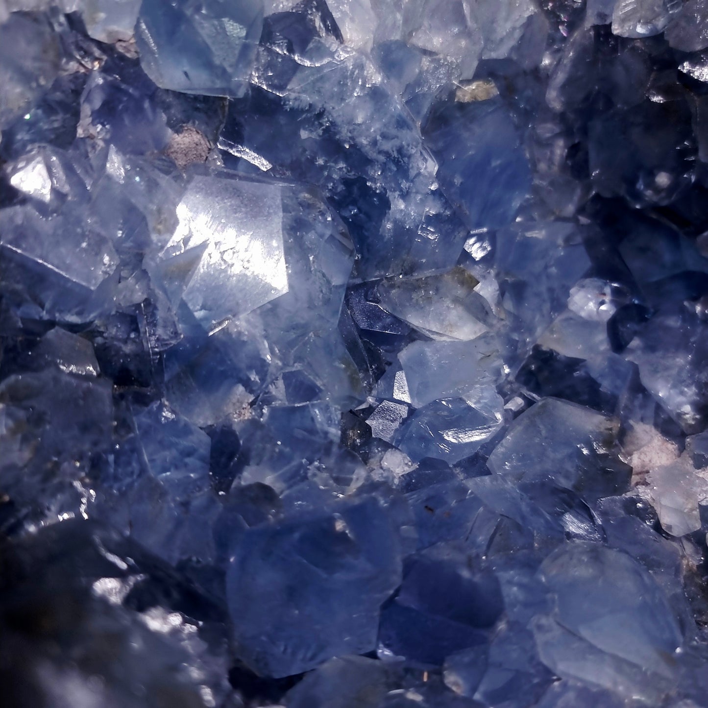 BLUE CELESTITE GEODE CLUSTER 10.8 kg - CLAIRVOYANCE