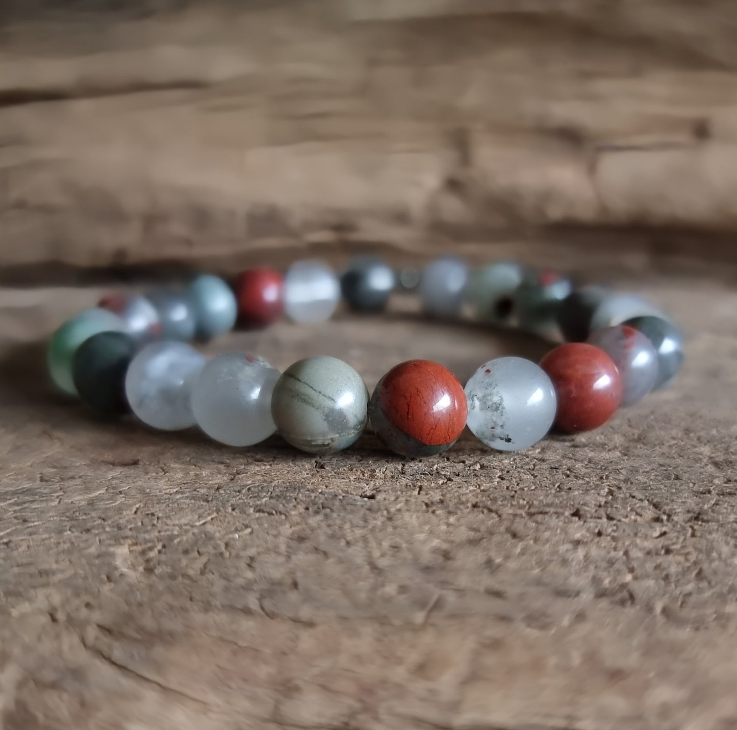 BLOODSTONE ENERGY BRACELET 8 mm - GROUNDING & PROTECTION