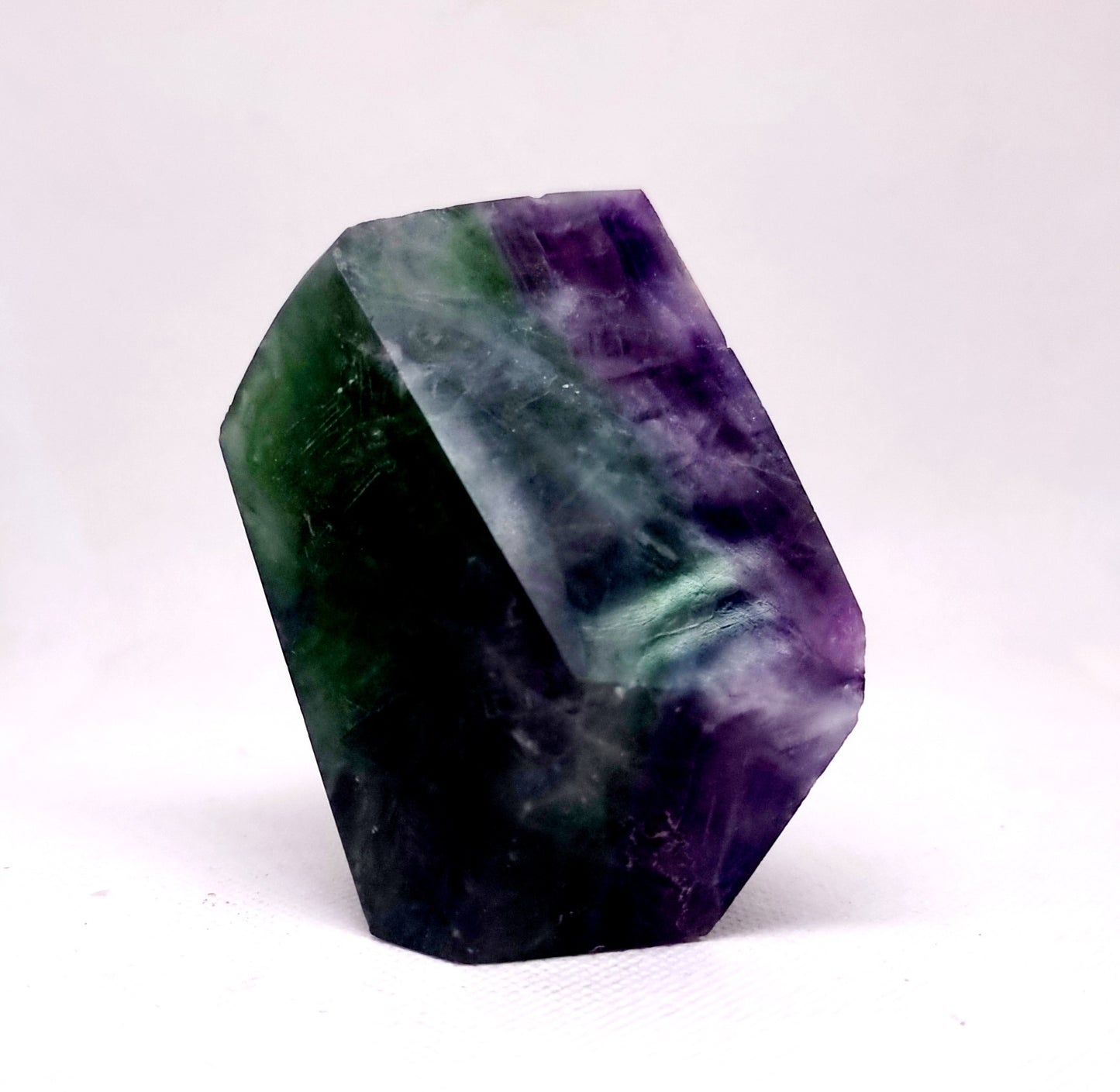 RAINBOW FLUORITE POLISHED FREEFORM 8 cm (407g) - MENTAL CLARITY