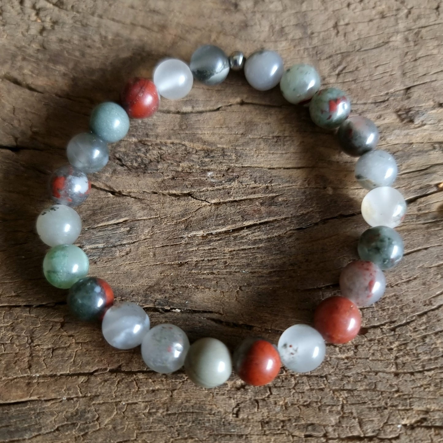 BLOODSTONE ENERGY BRACELET 8 mm - GROUNDING & PROTECTION