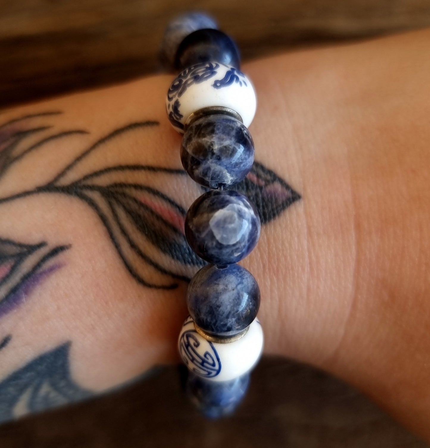 SODALITE ENERGY BRACELET 10 mm - EMOTIONAL WELLBEING