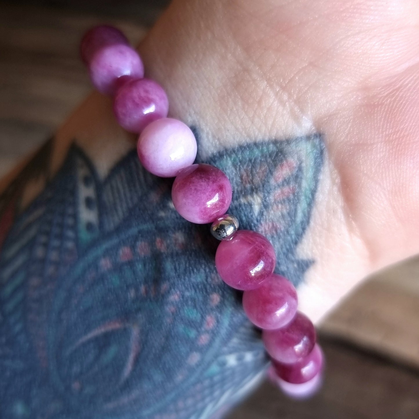 PLUM BLOSSOM TOURMALINE ENERGY BRACELET 8 mm - PROTECTION