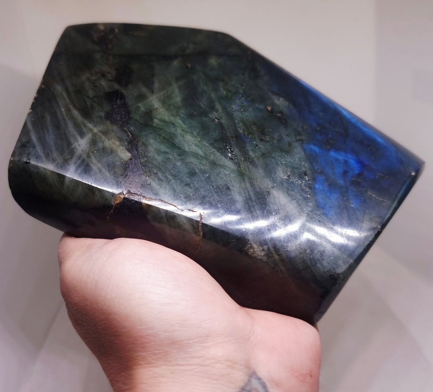 POLISHED BLUE & GREEN FLASH LABRADORITE FREEFORM 1.47 kg - CLAIRVOYANCE